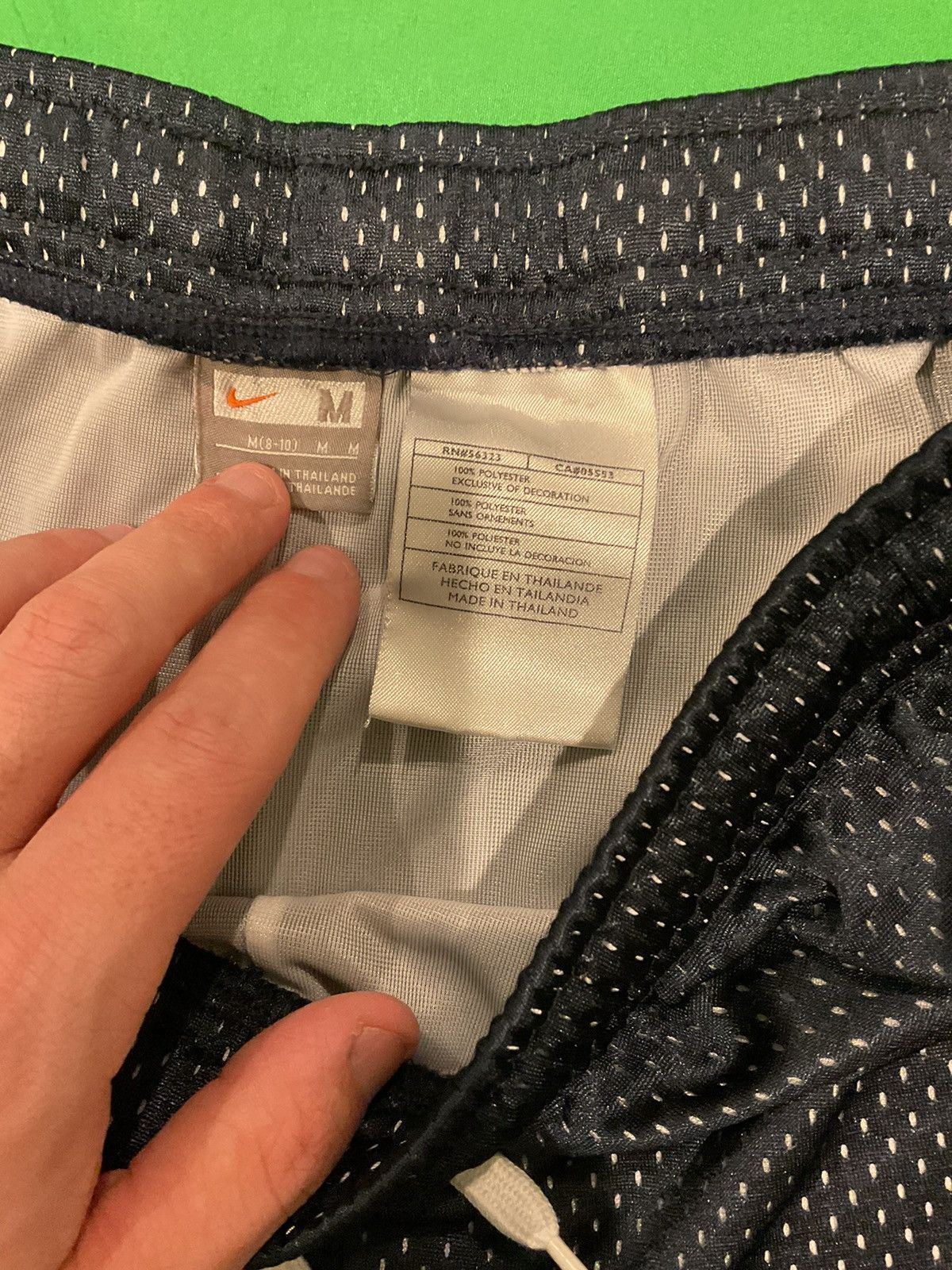 Nike × Vintage Vintage Nike Navy and white mesh shorts Size US 32 / EU 48 - 2 Thumbnail