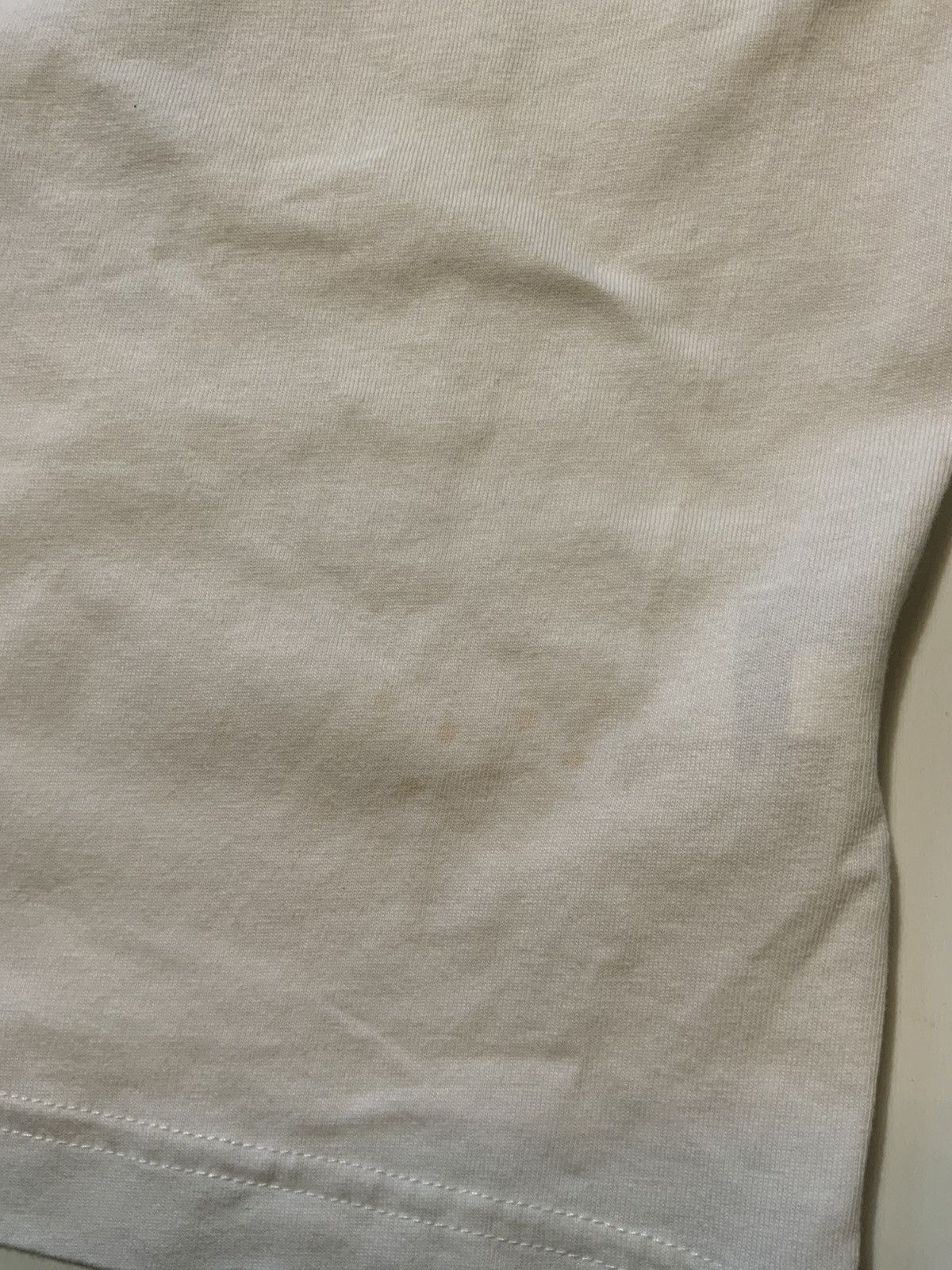 Uniqlo UT Uniqlo Attack On Titan Volume 2 104 Manga Anime T-Shirt Size US S / EU 44-46 / 1 - 7 Thumbnail