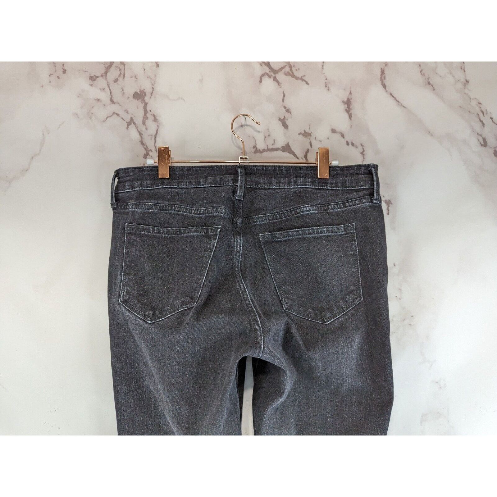 Old Navy Old Navy Jeans Womens 10 X 28 Mid Skinny Denim Distressed Size 32" / US 10 / IT 46 - 6 Thumbnail