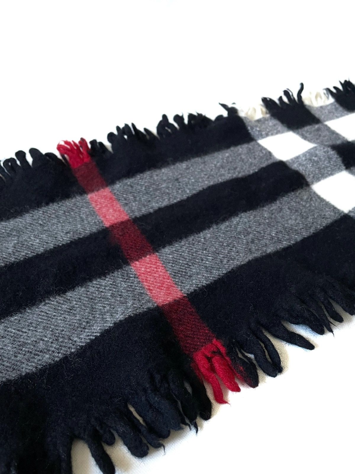 Burberry Burberry Scarf Blue Check Print Luxury Style Neck Warmer Size ONE SIZE - 7 Thumbnail