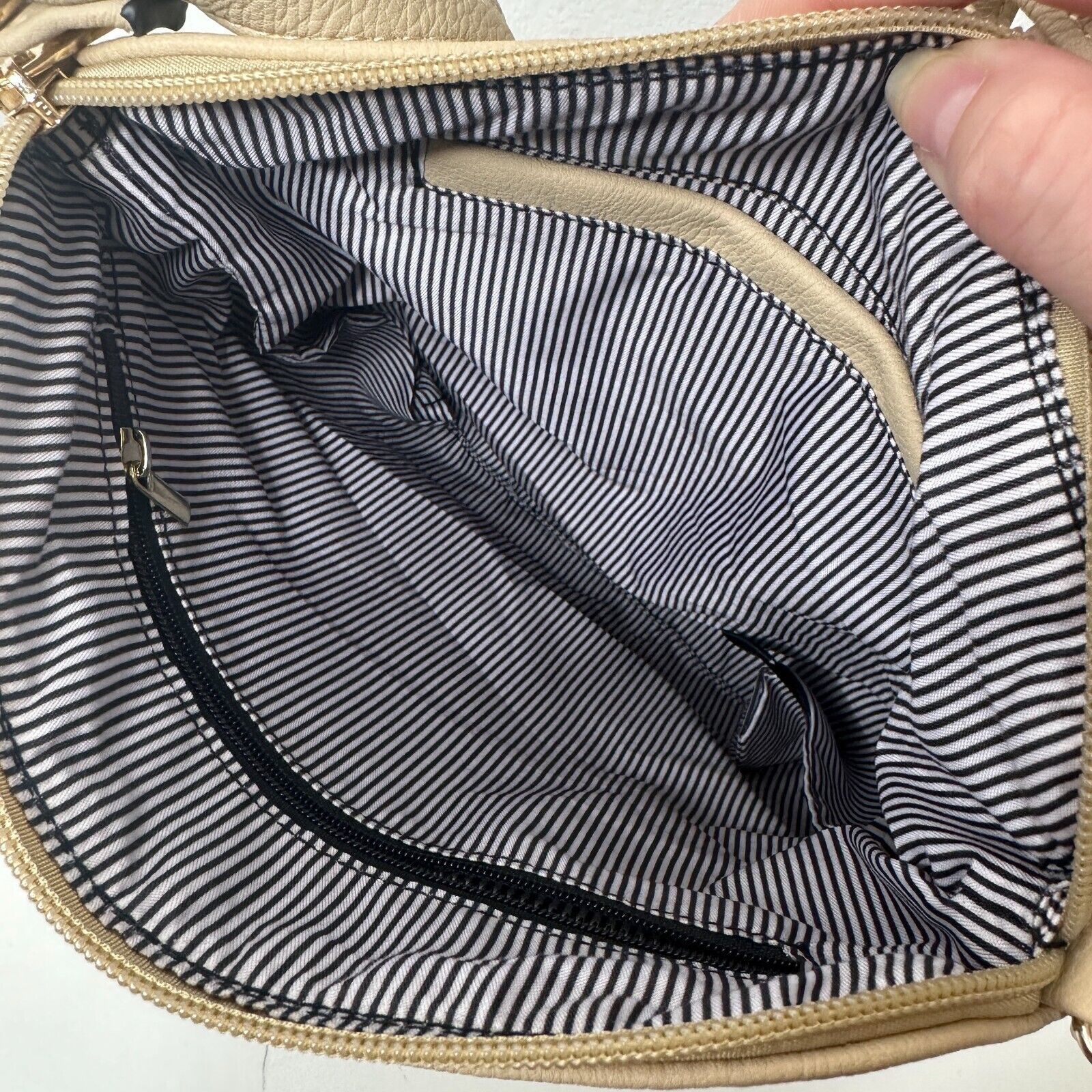 Other Desert Sand Crossbody Bag Tassel Striped Interior Strap Size ONE SIZE - 8 Thumbnail
