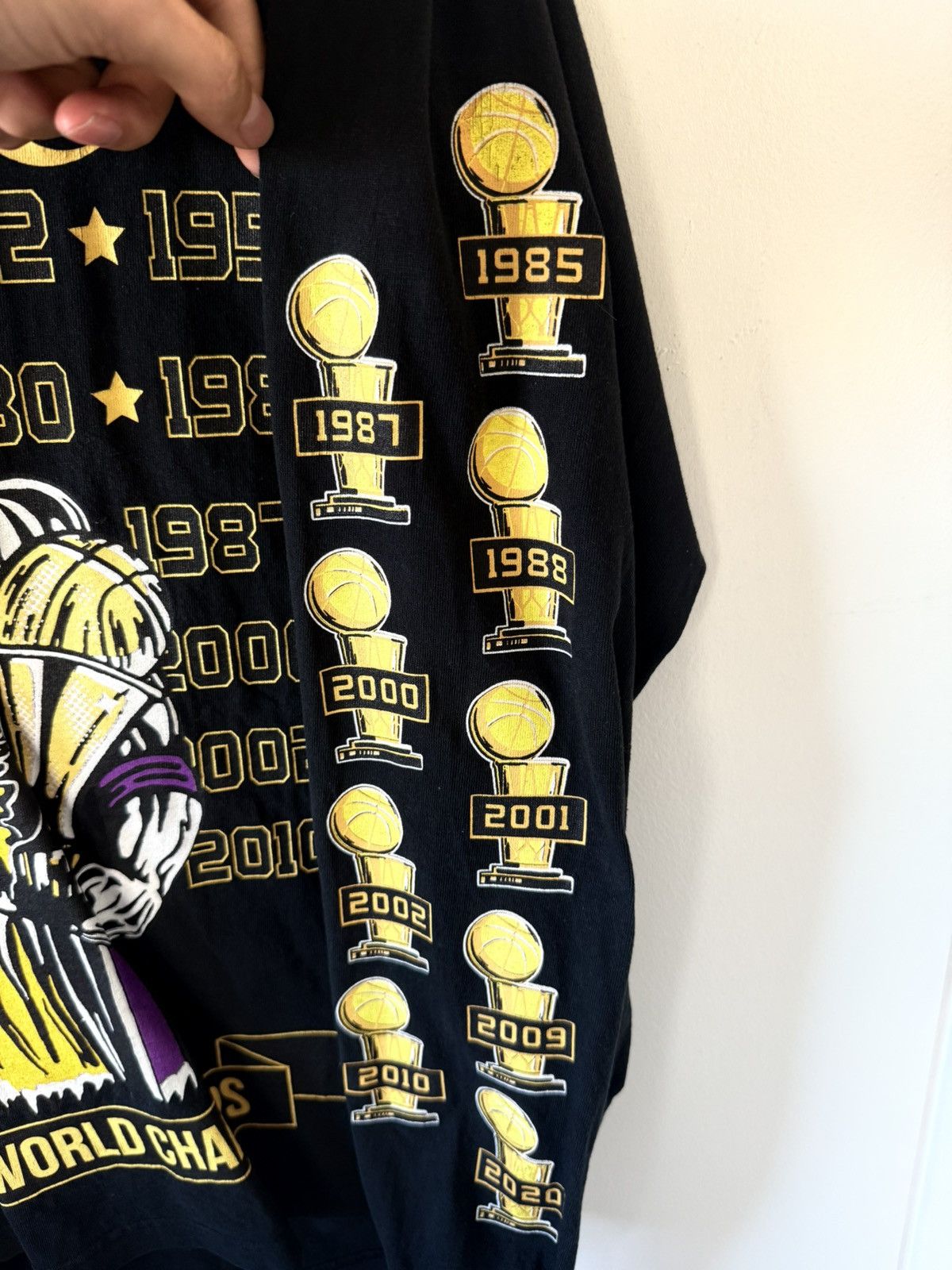 Warren Lotas Warren Lotas Lakers 2020 Championship LS Size US L / EU 52-54 / 3 - 3 Thumbnail