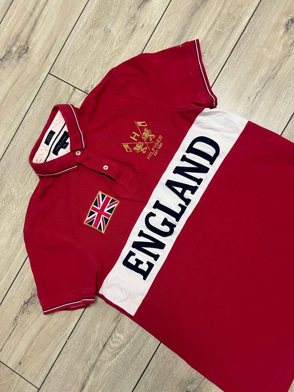 Tommy Hilfiger Men's Tommy Hilfiger England Rugby #8 Polo Shirt sz L Size US L / EU 52-54 / 3 - 2 Thumbnail