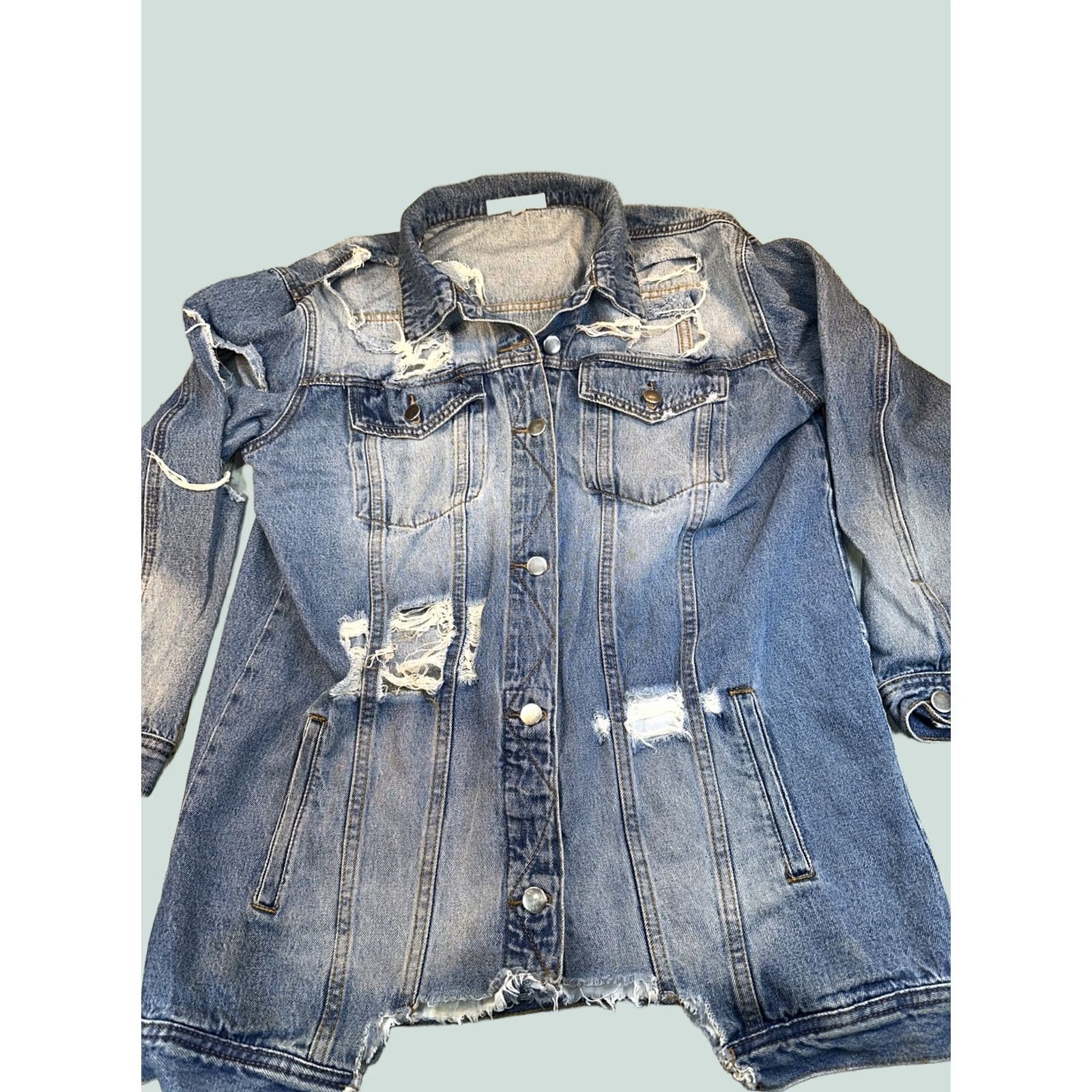 Vintage VINTAGE Women Denim Jacket Distressed Blue L Shirt? Size L / US 10 / IT 46 - 1 Thumbnail