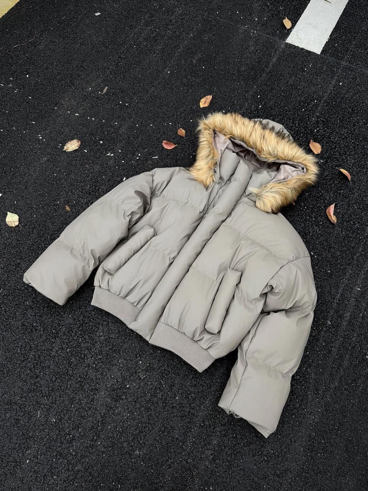 Japanese Brand Black Puffer Jacket with Faux Fur Hood Size US M / EU 48-50 / 2 - 5 Thumbnail