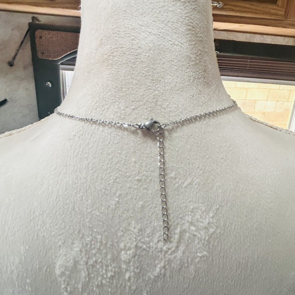 Vintage Genuine magnesite stone cross pendant on chain necklace Size ONE SIZE - 4 Thumbnail