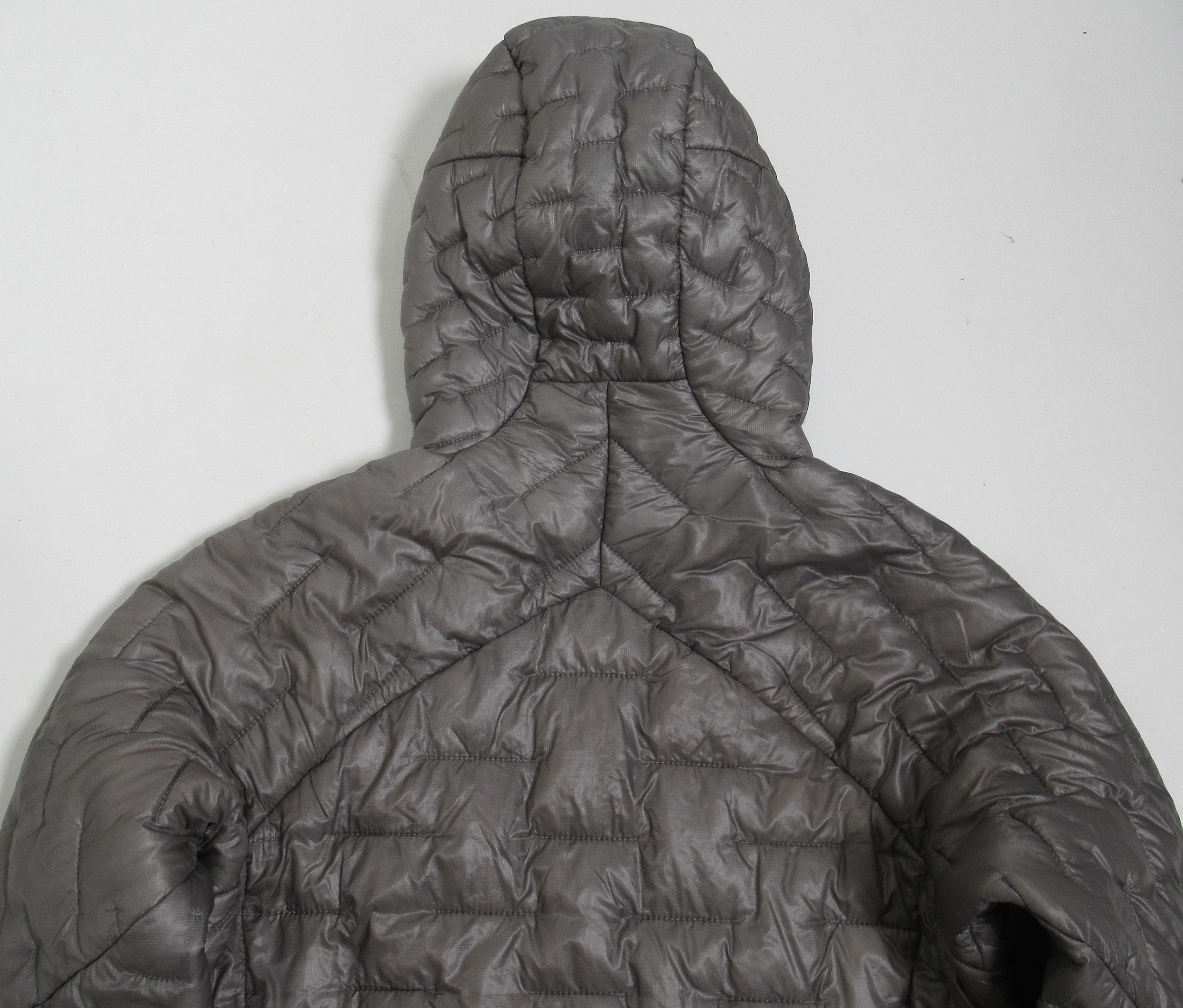 Patagonia Patagonia Micro Puff® Hoody Feather Grey FEA 84040SP19 Size XS / US 0-2 / IT 36-38 - 8 Thumbnail