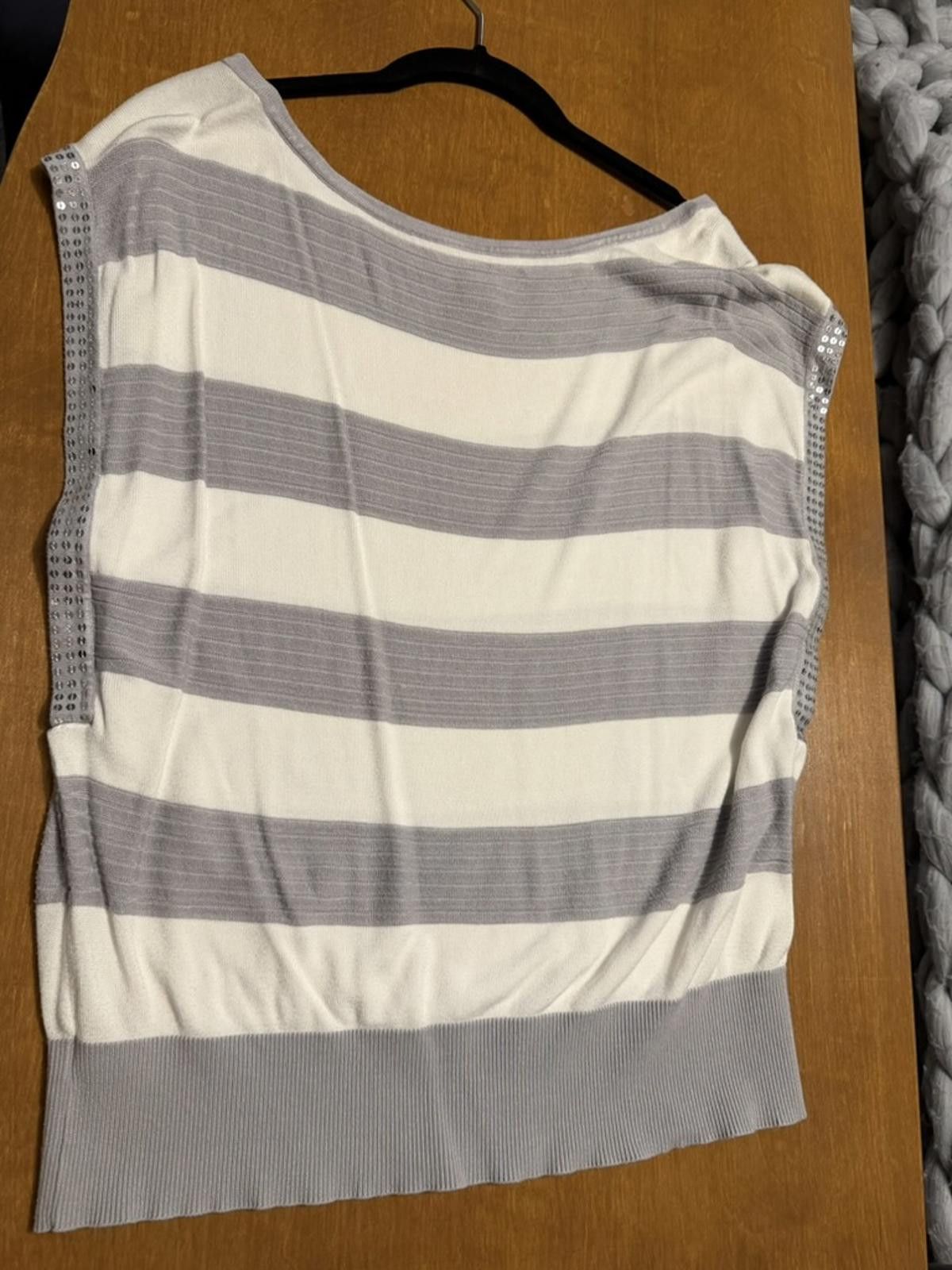 Other White House Black Market Sleeveless Striped Knit Top Size L Size L / US 10 / IT 46 - 4 Thumbnail