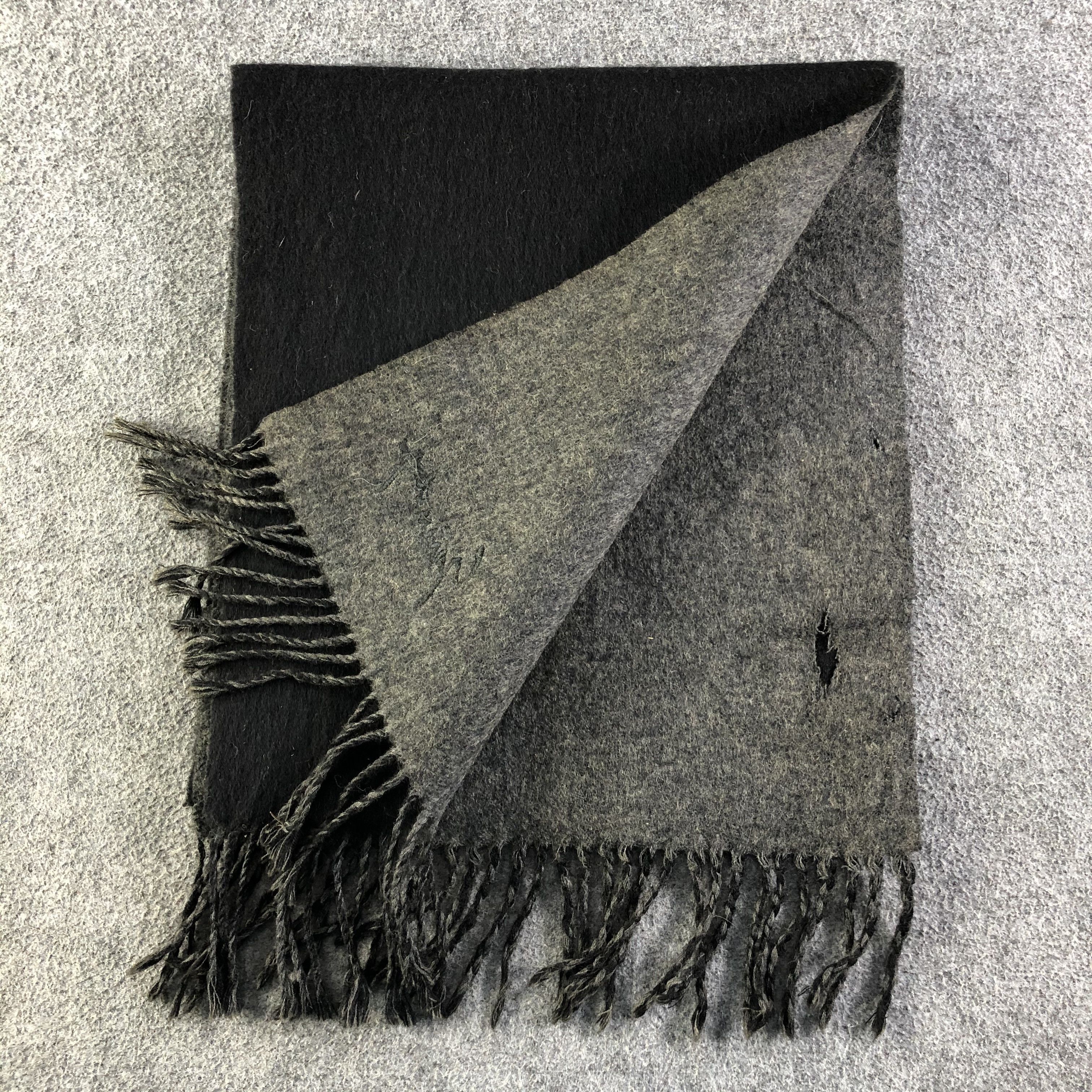 Vintage Givenchy Scarf / Muffler / Neckwear P351 Size ONE SIZE - 7 Thumbnail