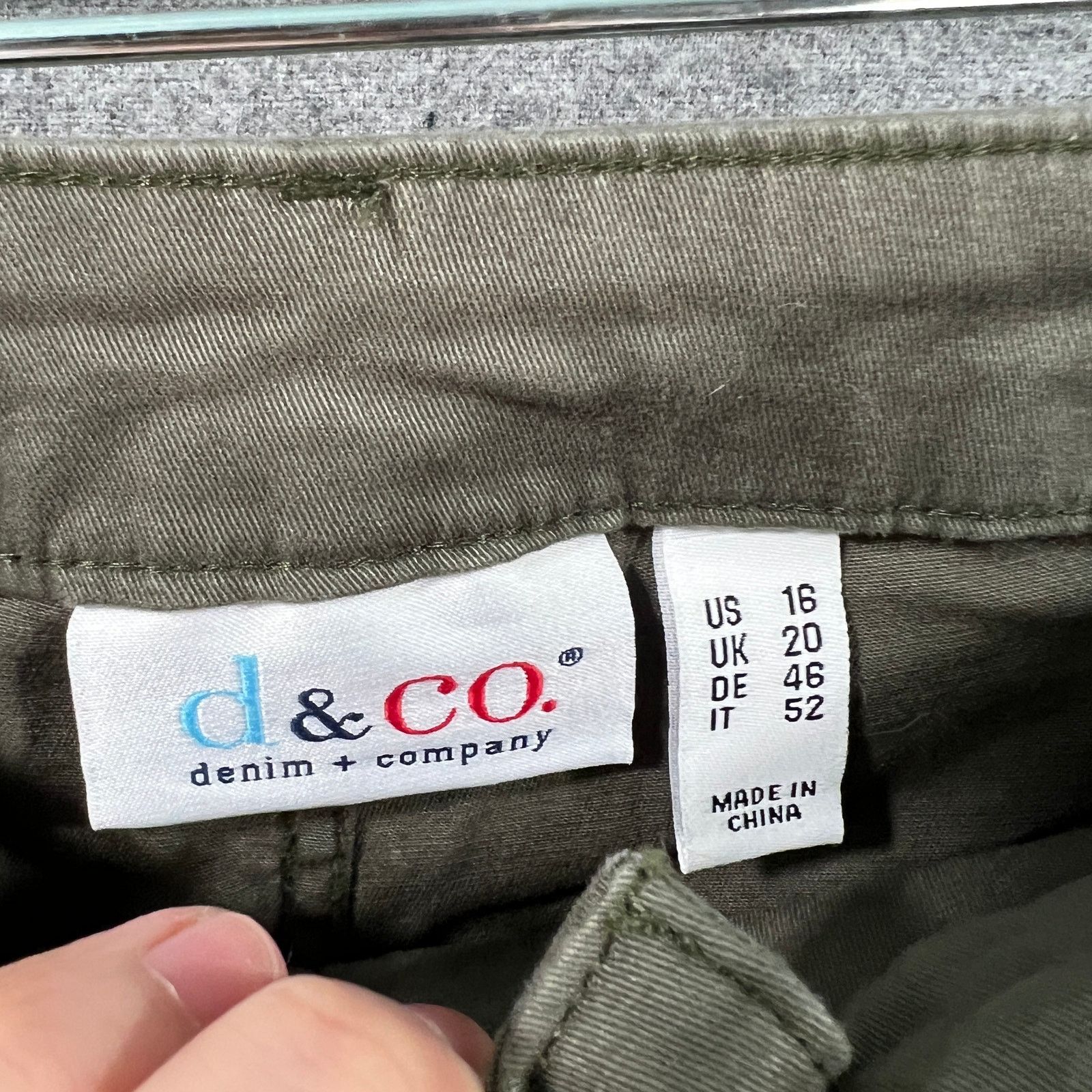Other Denim & Co. EasyWear Twill Wide Les Crop with Frey Hem Dar Size 38" / US 16 / IT 52 - 3 Thumbnail