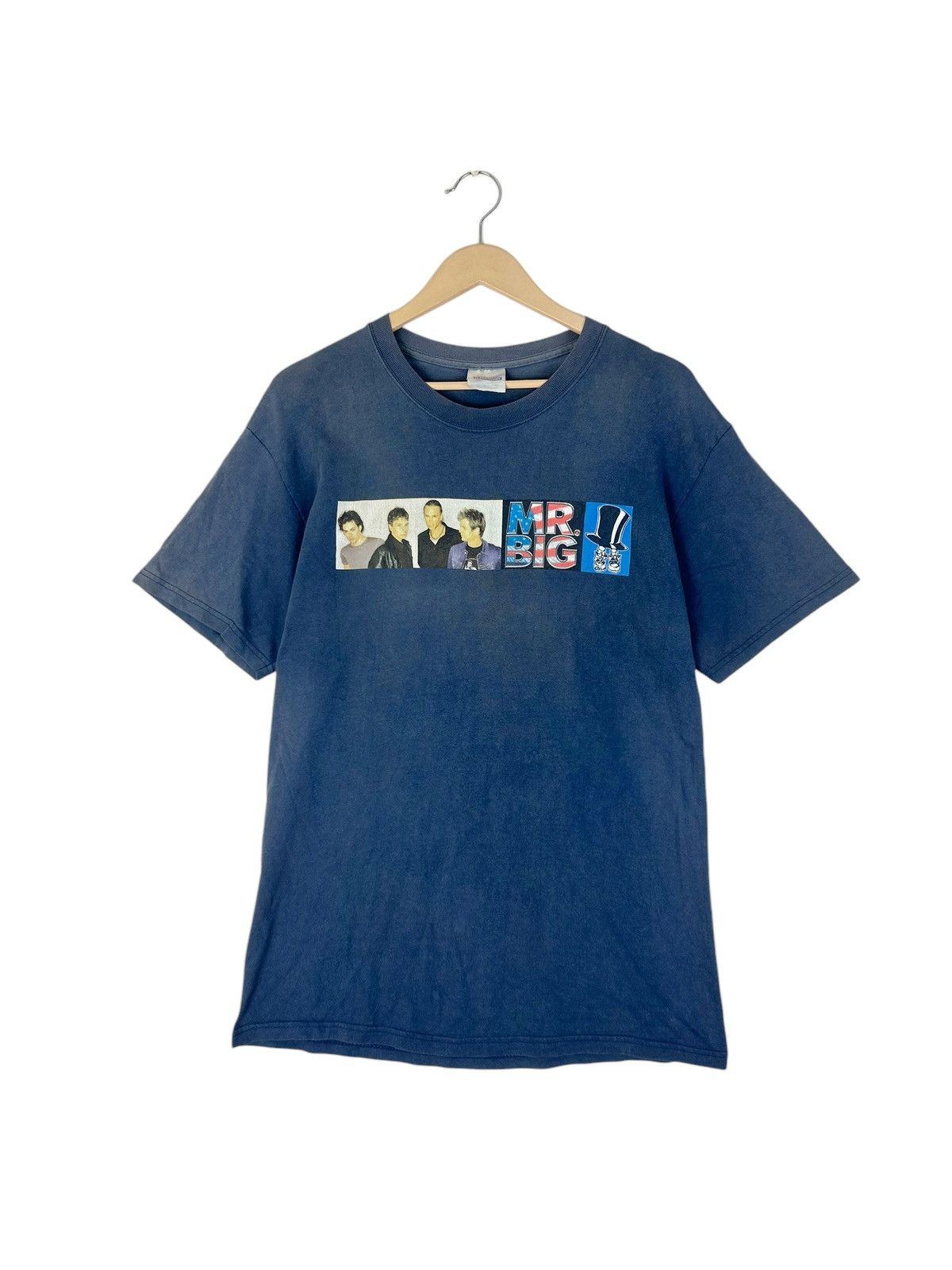 Band Tees × Vintage Vintage Y2K Mr Big Japan Tour /2002 / Band Line up / Rock Size US M / EU 48-50 / 2 - 1 Thumbnail