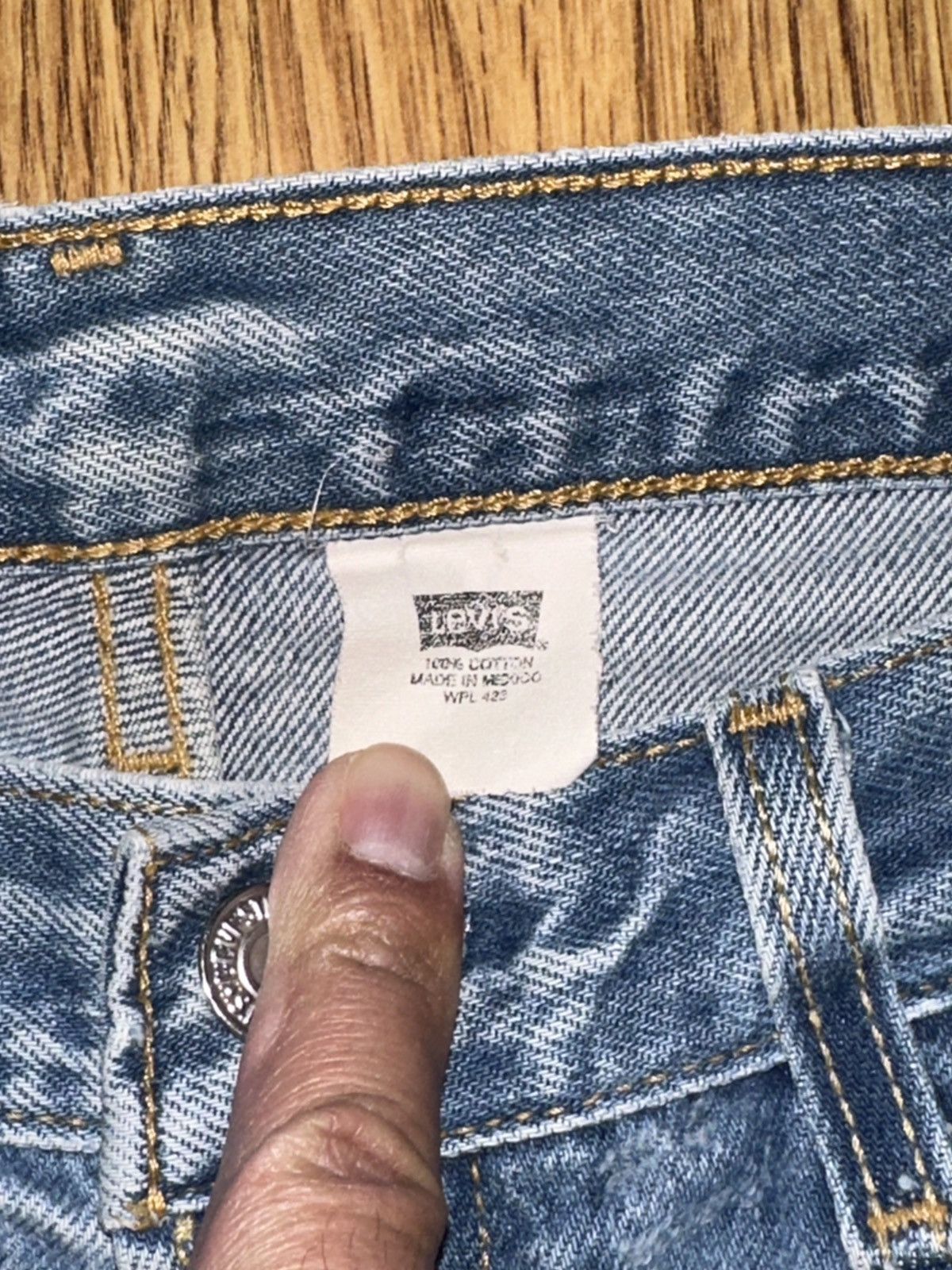 Vintage Vtg Levi's 501XX Faded Jeans Y2K 2002 Whiskering Fading Size US 34 / EU 50 - 6 Thumbnail