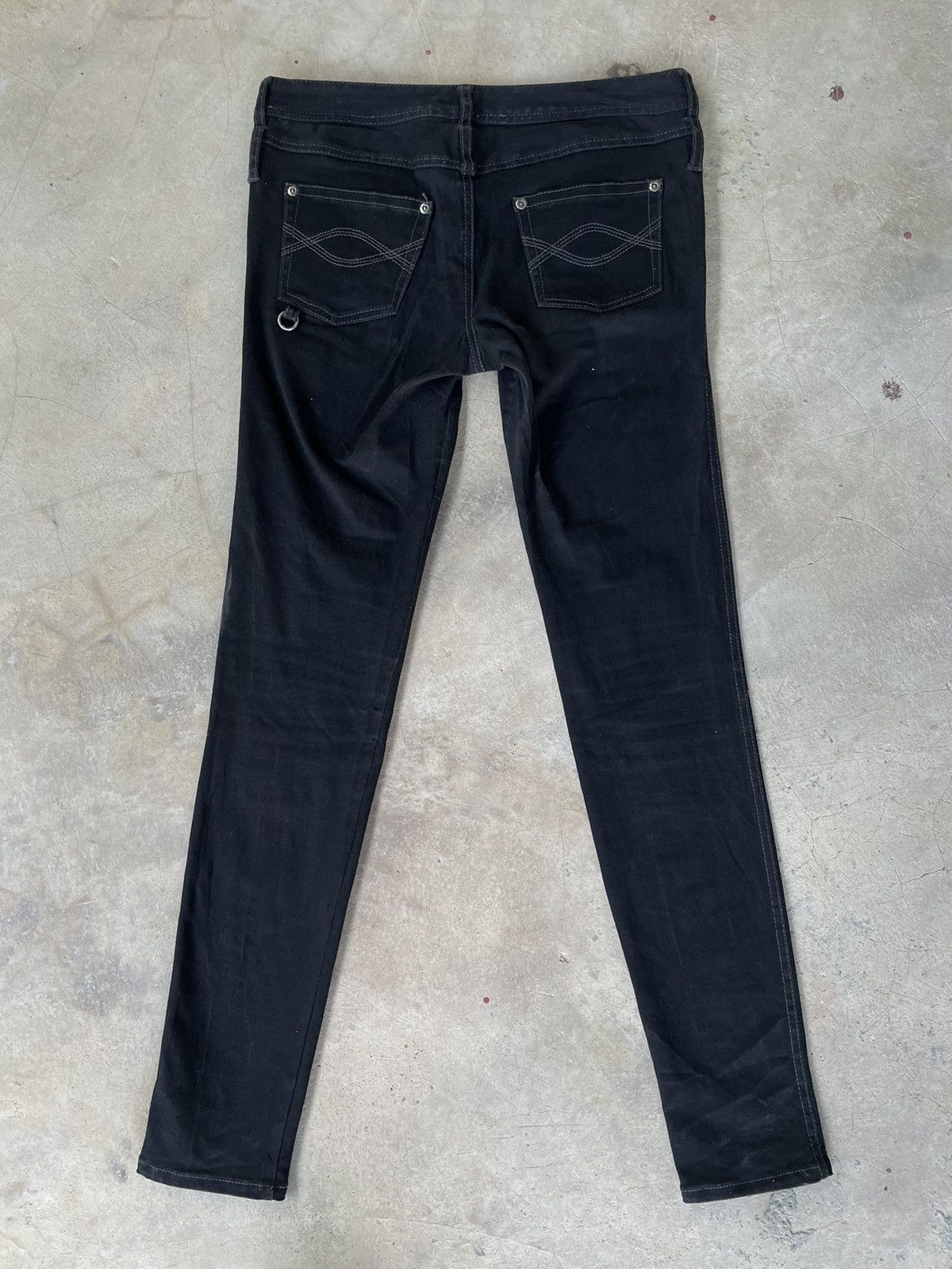 Le Grande Bleu (L.G.B.) 2000s Algonquins Gothic Fit Skinny Black Japanese Pants Size 30" / US 8 / IT 44 - 13 Thumbnail