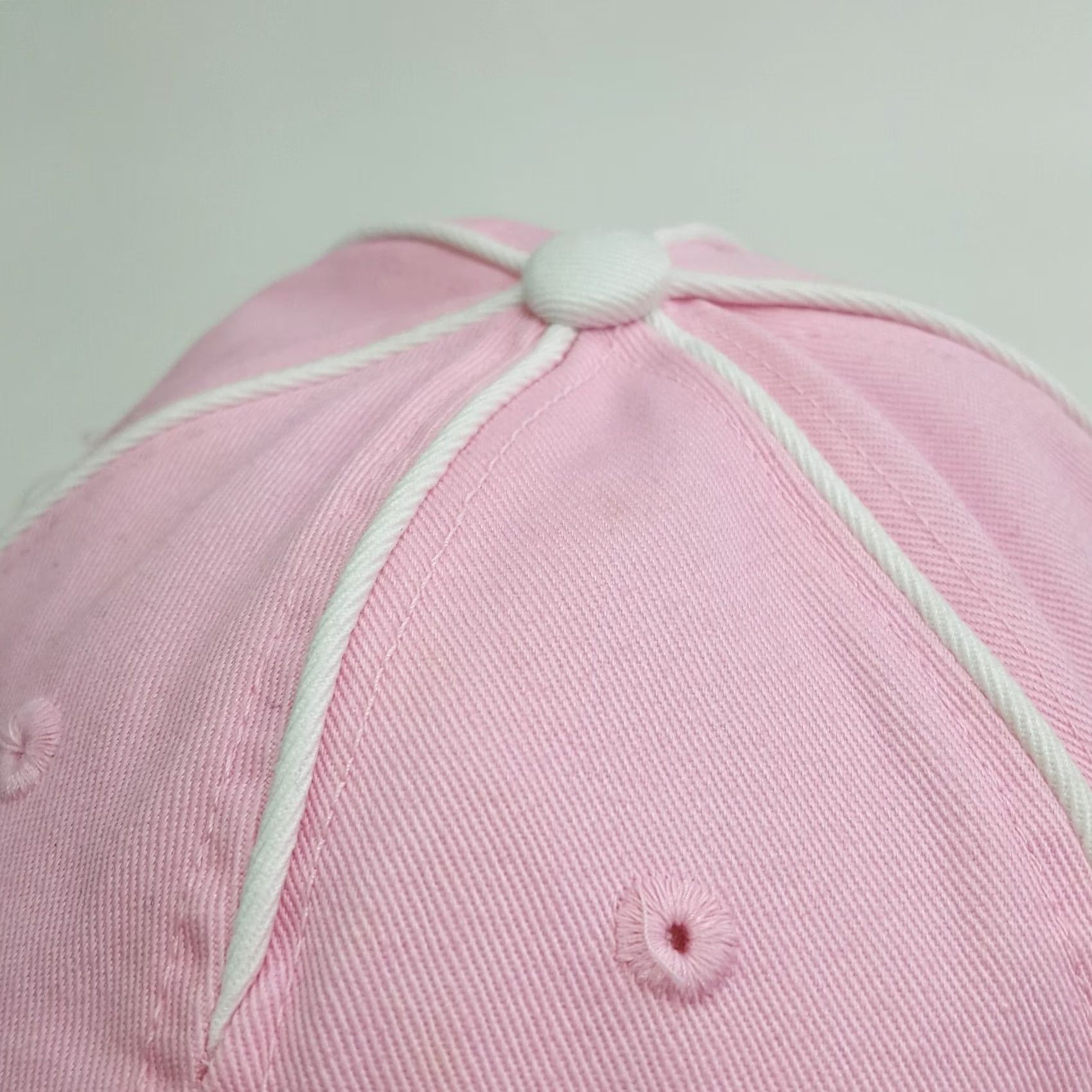 Pinko VINTAGE UNCW University Of Wilmington Women's Pink Adjustable Hat Baseball Cap College Hat Womens Pink Uncw University 90s Retro Size ONE SIZE - 5 Thumbnail