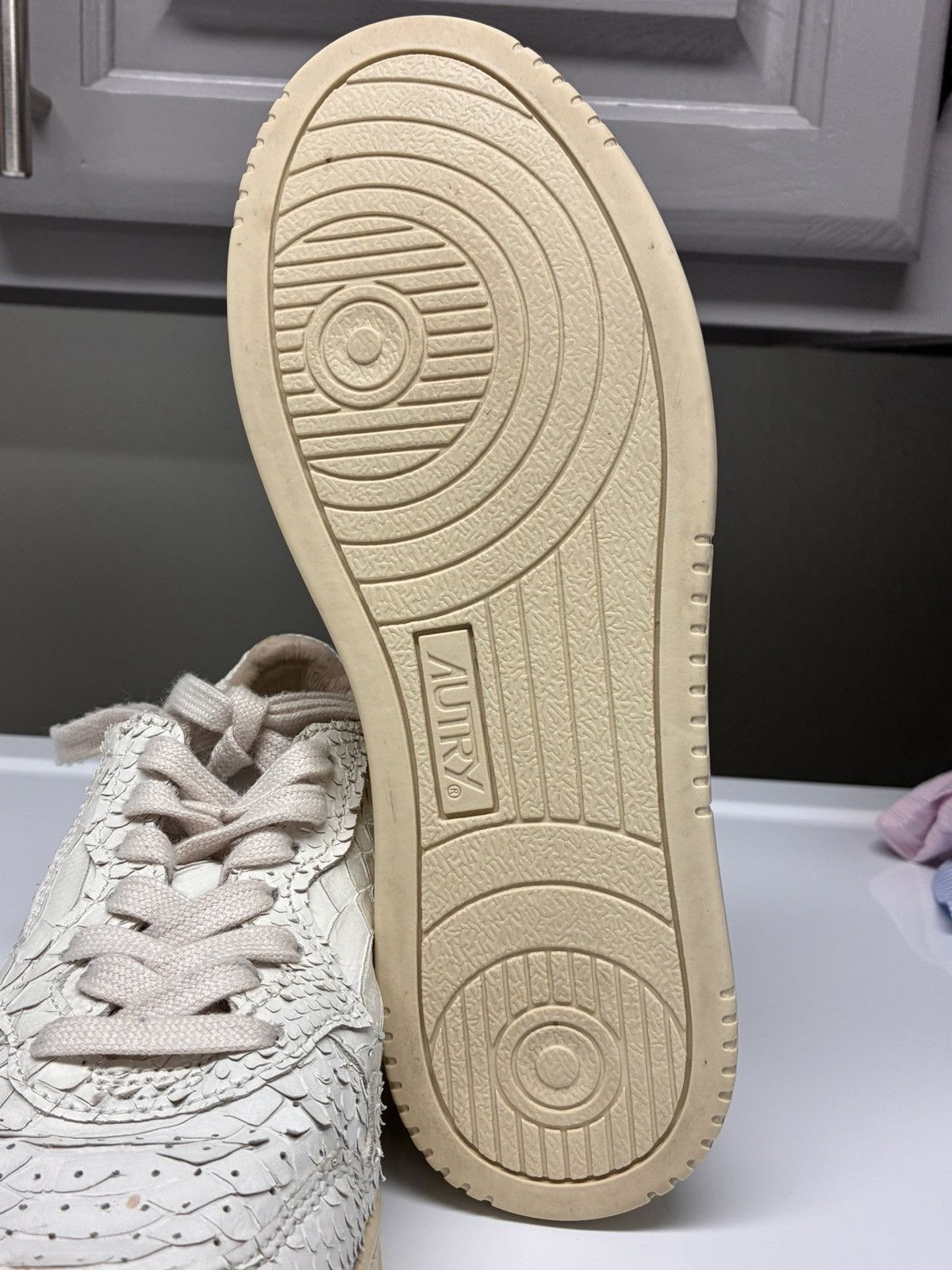 AUTRY Autry Medalist Sneakers Python Print Leather Size 38 US 8 Size US 8 / IT 38 - 13 Thumbnail