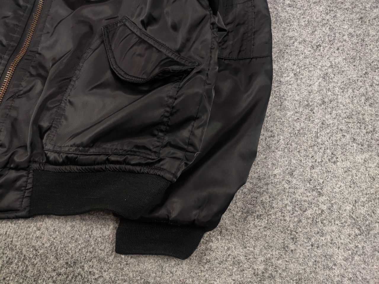 Japanese Brand Vintage 90's USAF Flyers Man Baggy Bomber Black Nylon Jacket Size US S / EU 44-46 / 1 - 5 Thumbnail