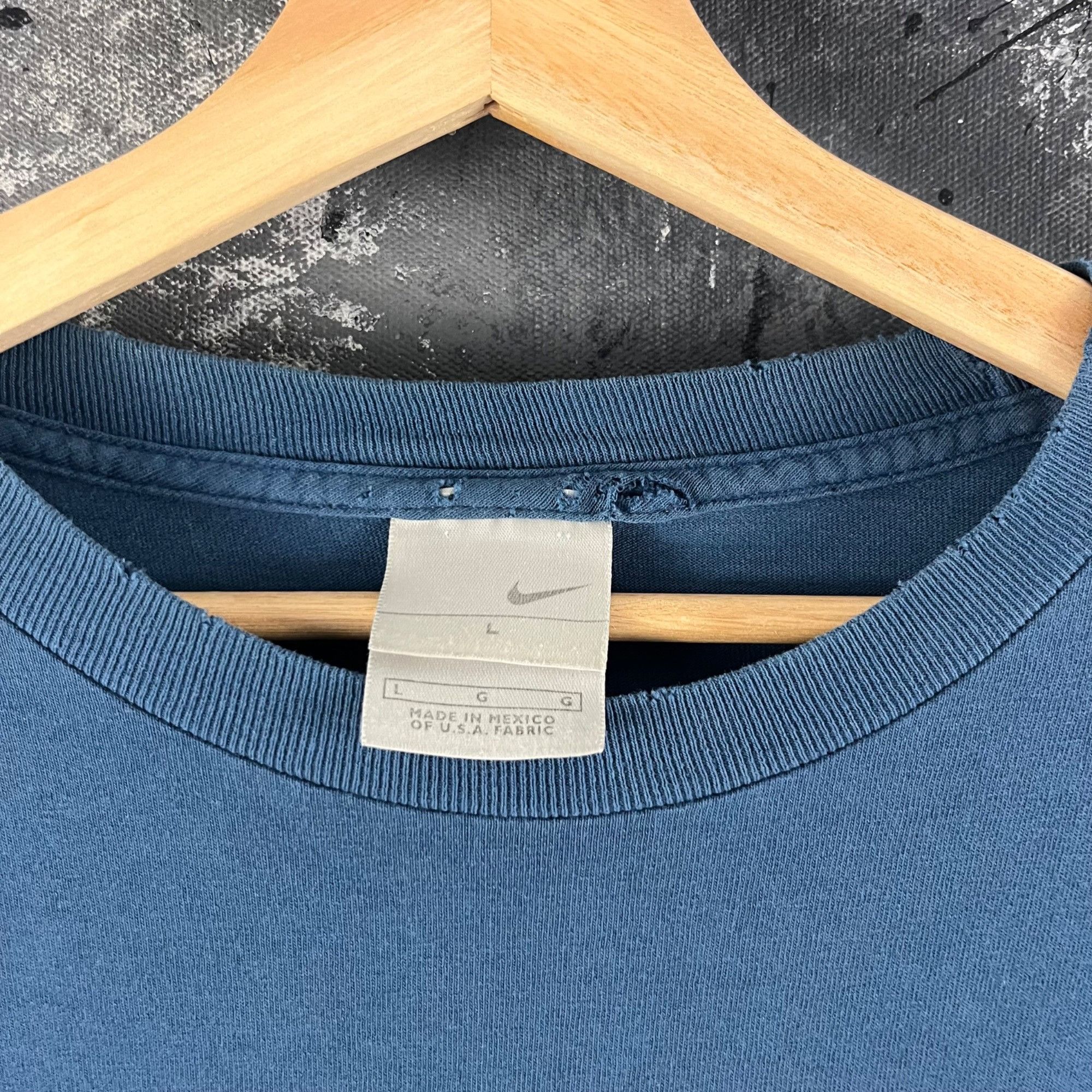 Vintage Vintage Y2K Nike long sleeve shirt Size US L / EU 52-54 / 3 - 3 Thumbnail