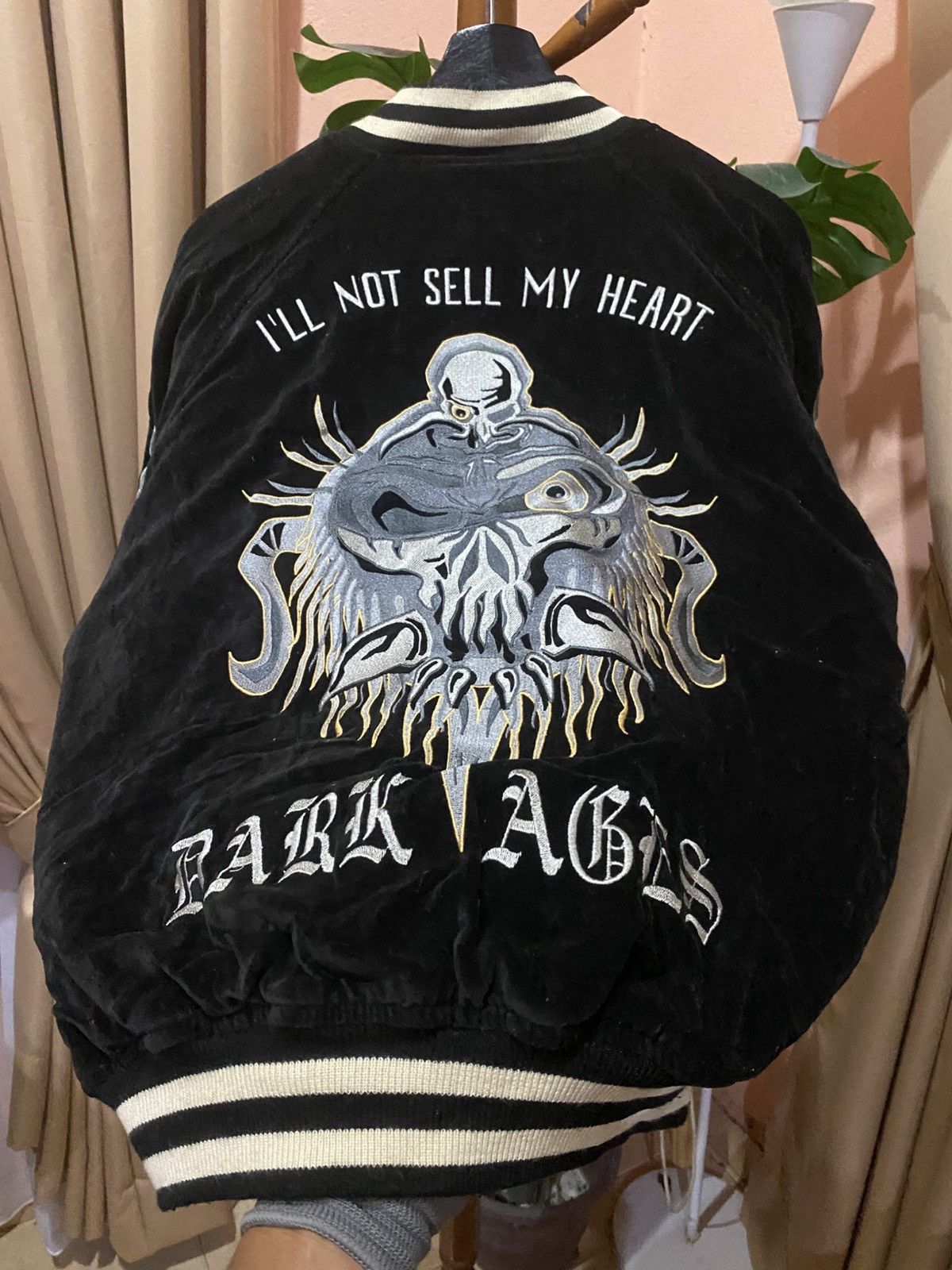 Japanese Brand High Spirits I’ll Not Sell My Heart Skull Embroidered Bomber Size US M / EU 48-50 / 2 - 5 Thumbnail