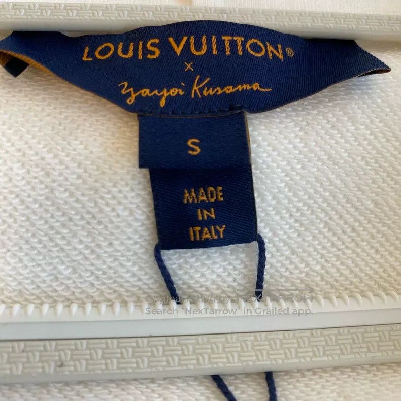 Louis Vuitton Louis Vuitton Yayoi Kusama Emblem Embroidered Hooded Zip J Size US S / EU 44-46 / 1 - 4 Thumbnail
