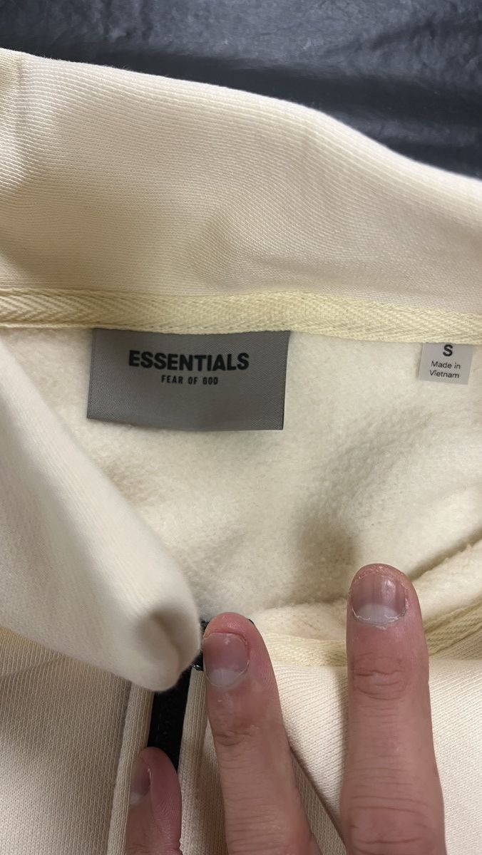 Essentials FOG Essentials Mock Zip Buttercream SS 21 Size Small Size US S / EU 44-46 / 1 - 3 Thumbnail