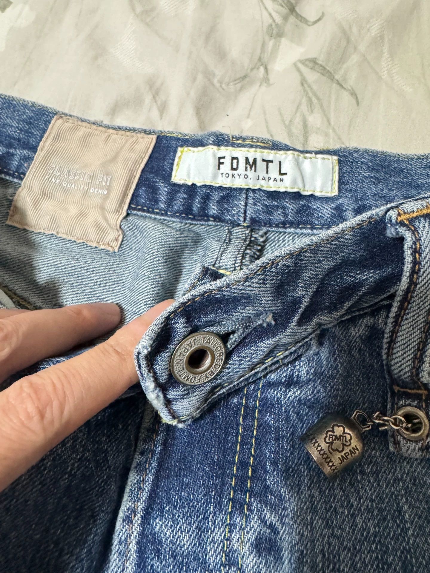 FDMTL fdmtl 23AW OG Red Embroidered Distress Blue Denim L Size US 34 / EU 50 - 3 Thumbnail