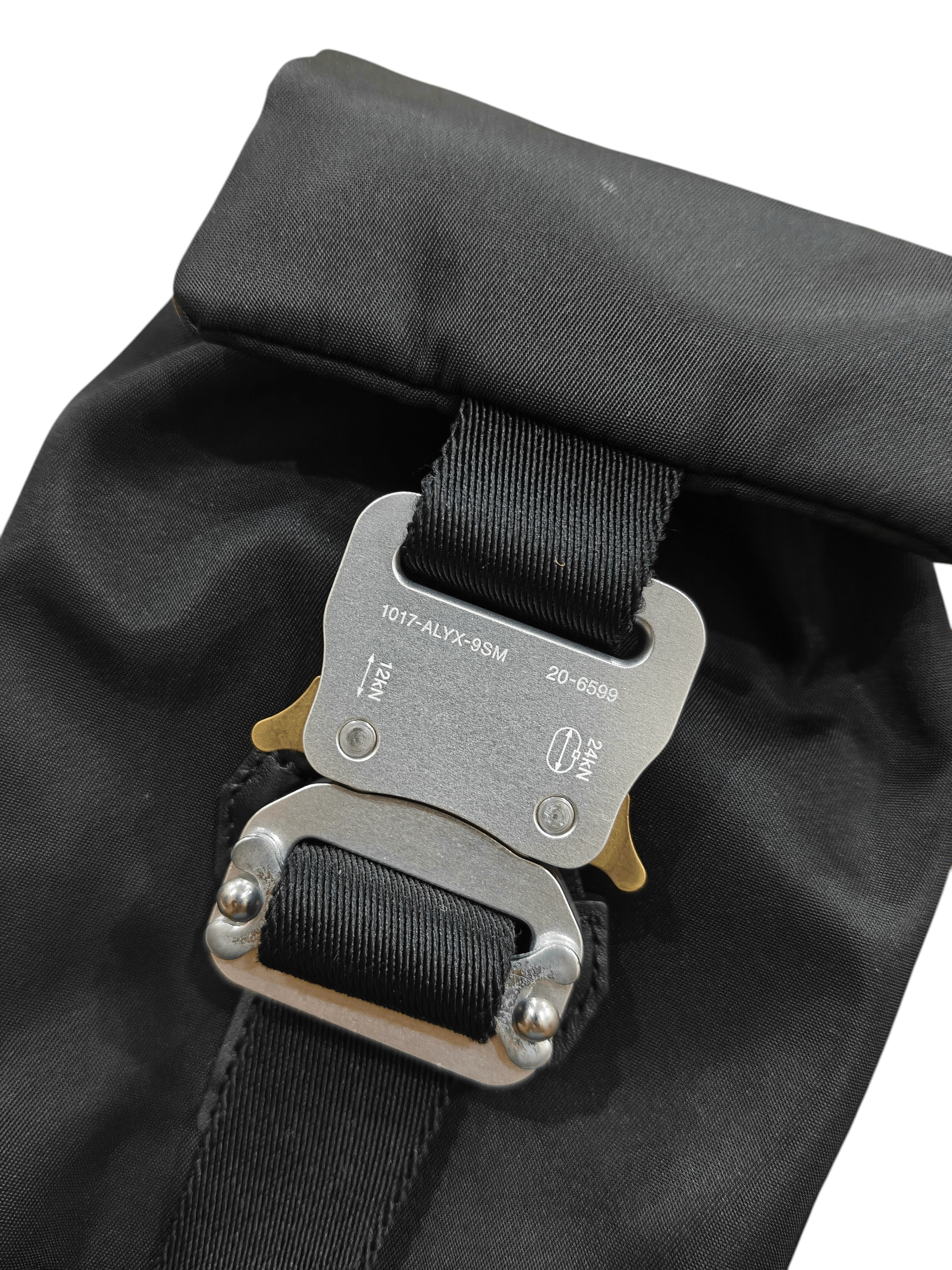 1017 ALYX 9SM 1017 ALYX 9SM Mini Hex Tank Pouch Bag Size ONE SIZE - 5 Thumbnail