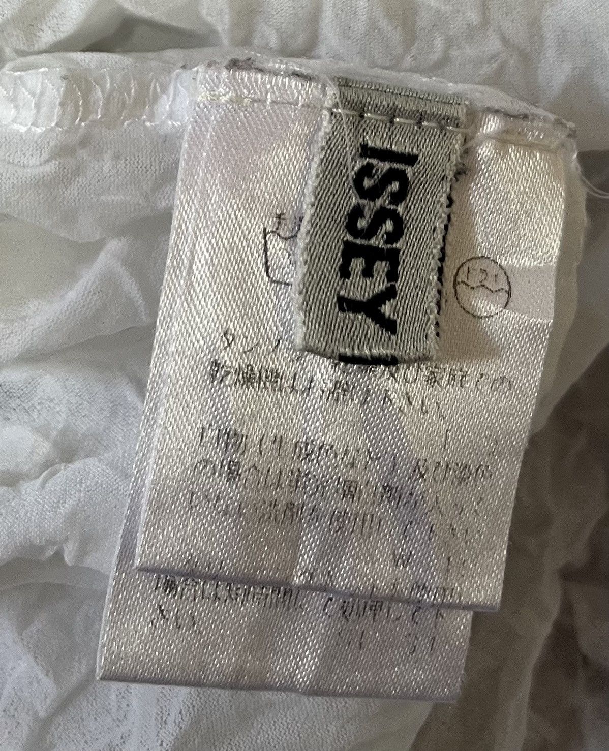 Homme Plisse Issey Miyake TAX FREE 🇺🇸 Vintage Issey miyake crumpled sheer polo Size US S / EU 44-46 / 1 - 3 Thumbnail
