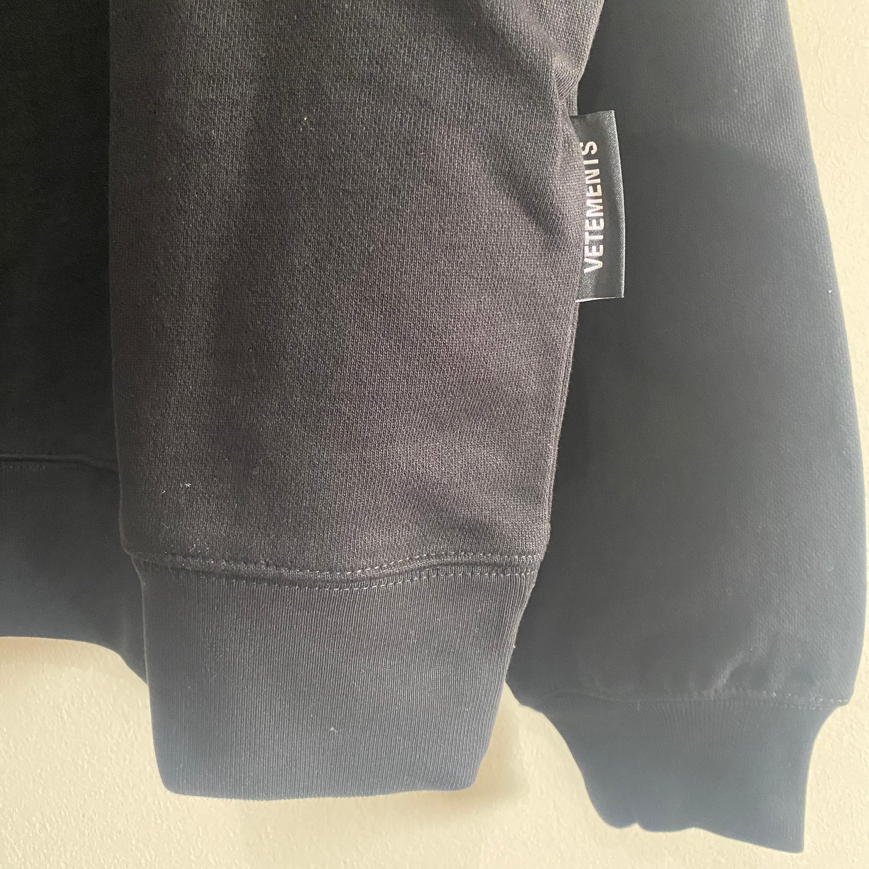 Givenchy Black Oversized Global Mind Fuck Sweatshirt Size US M / EU 48-50 / 2 - 7 Thumbnail