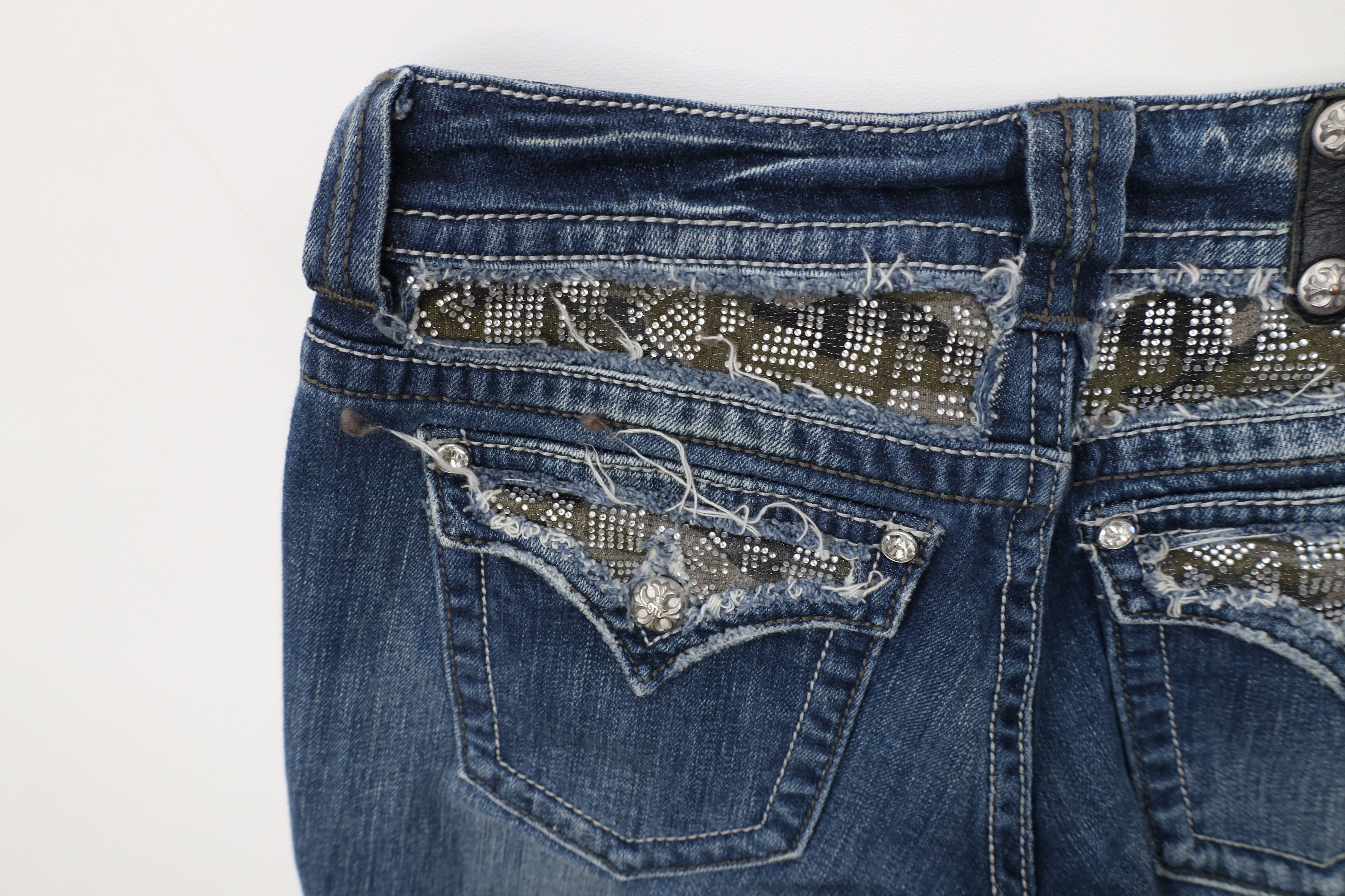 Miss Me Miss Me Stitch Jeweled Rhinestone Skinny Leg Jeans Blue Size 28" / US 6 / IT 42 - 14 Thumbnail