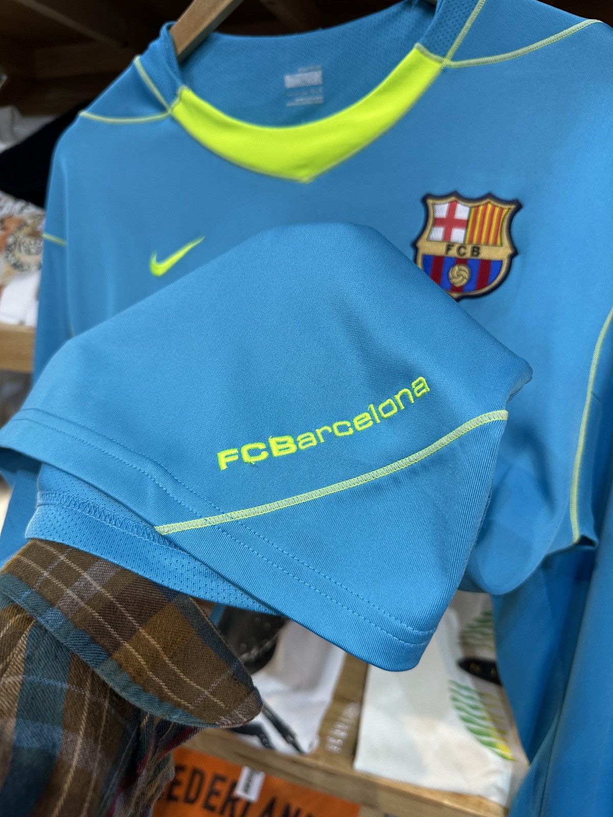 Nike Vintage FC Barcelona 2007-08 Nike Total 90 Sweat Top Size US L / EU 52-54 / 3 - 4 Thumbnail