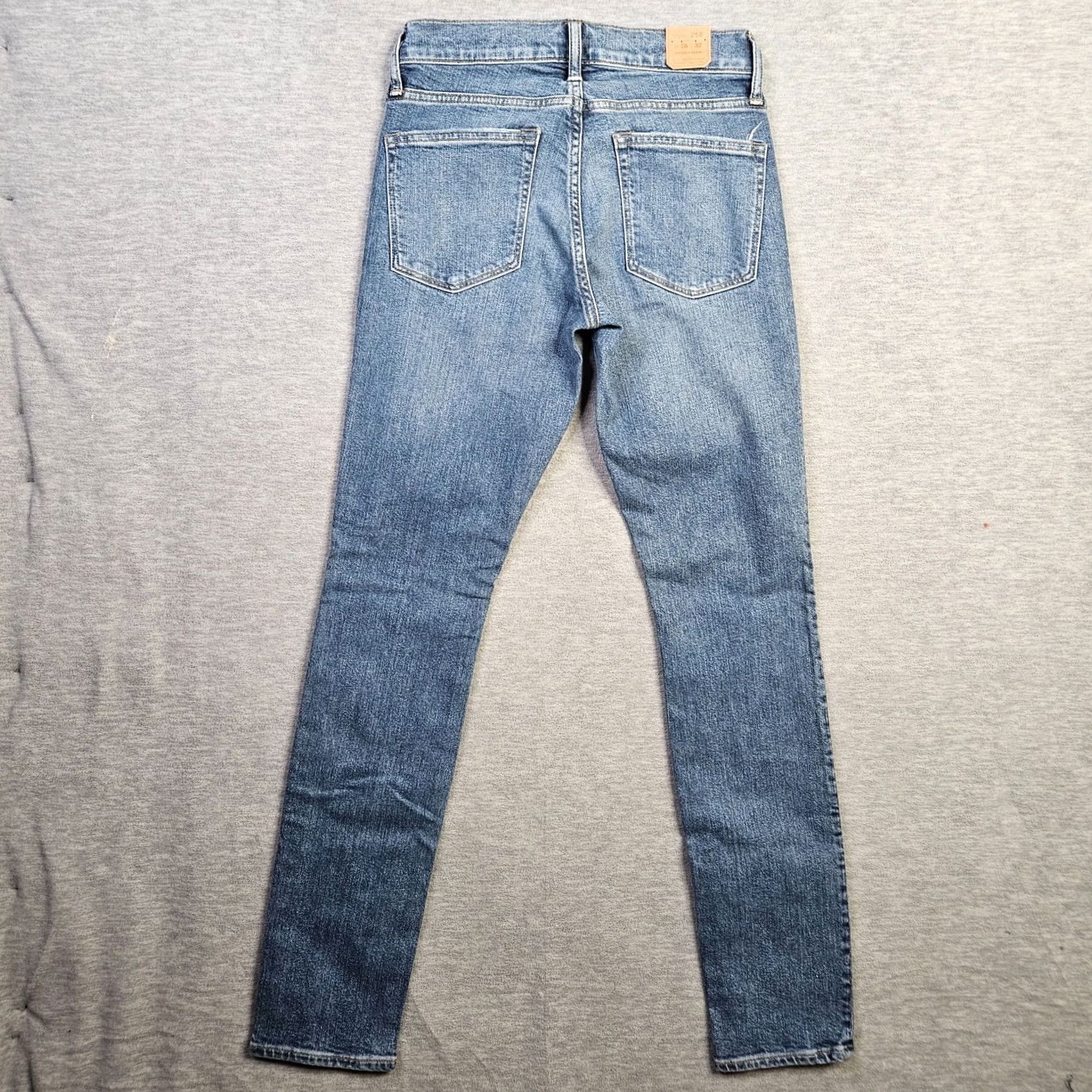 J.Crew J.CREW Jeans Slim Medium Wash 28x32 Denim Cotton 5-Pocket Tapered Belted Mens Regular Modern Preppy Size US 28 / EU 44 - 4 Thumbnail
