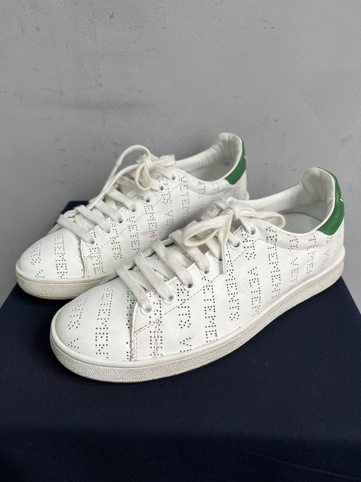 Vetements Vetements low monogram leather trainers Size US 7 / EU 40 - 6 Thumbnail