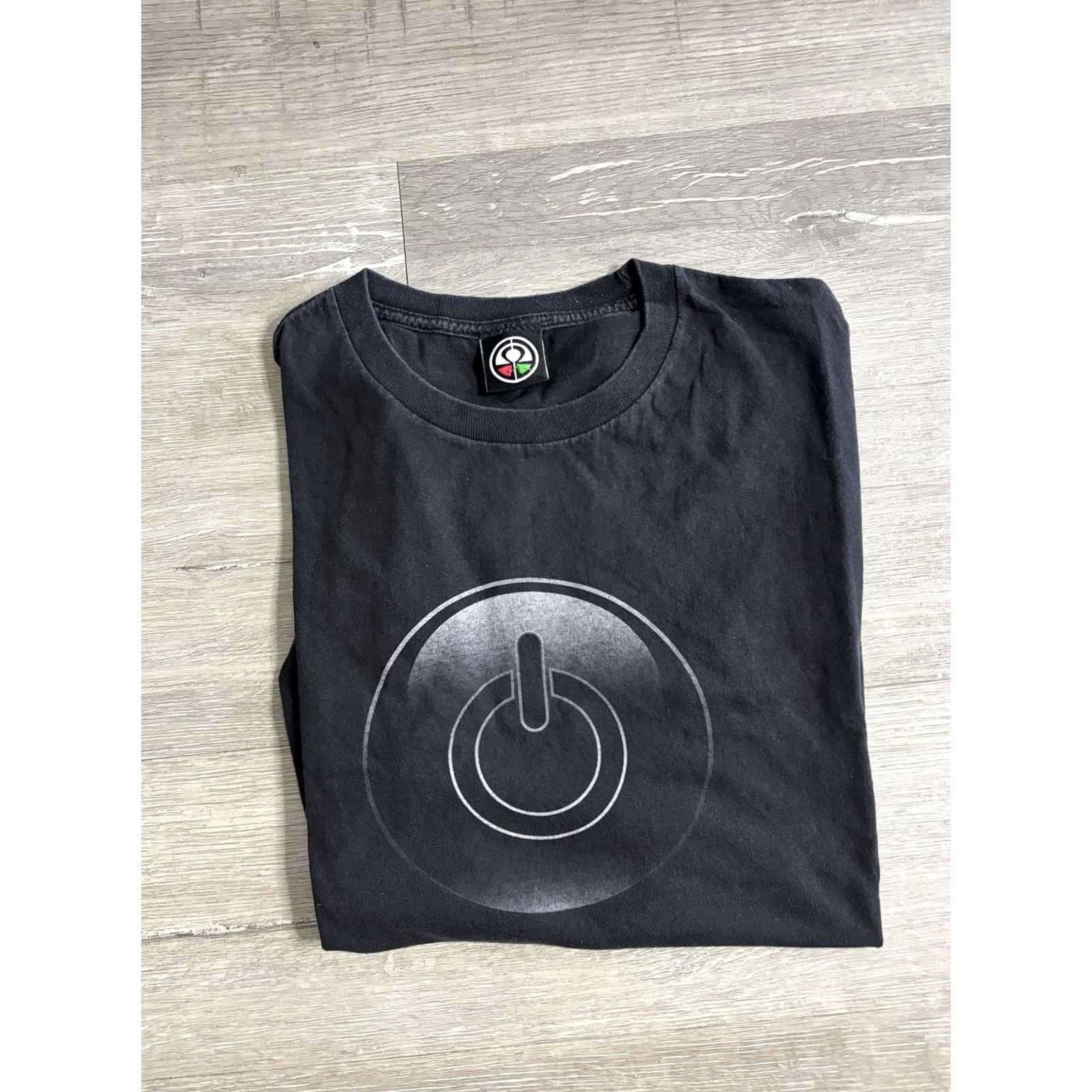 Logo 7 Aunkh Shirt Mens XL Black Power Button Logo Graphic Tee T-Shirt Technology Size US XL / EU 56 / 4 - 2 Thumbnail