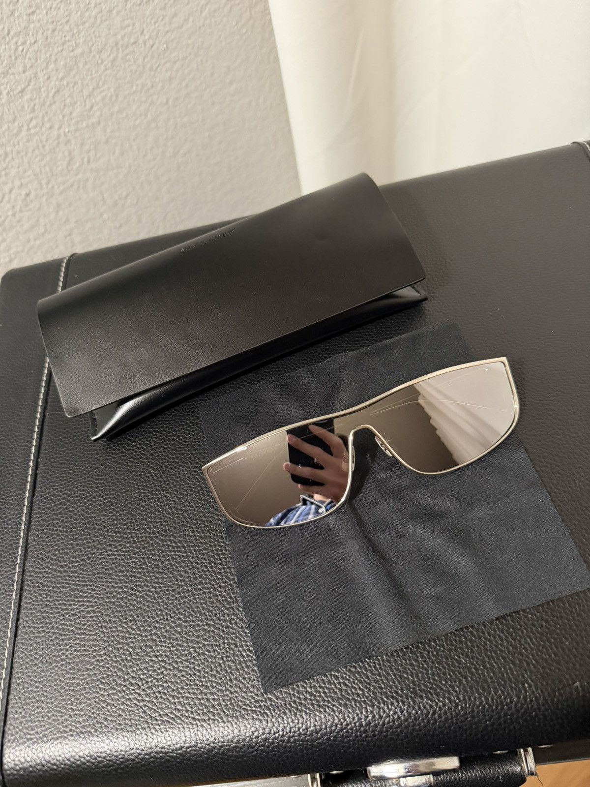 Saint Laurent Paris Saint Laurent Luna Shield Glasses Size ONE SIZE - 1 Thumbnail
