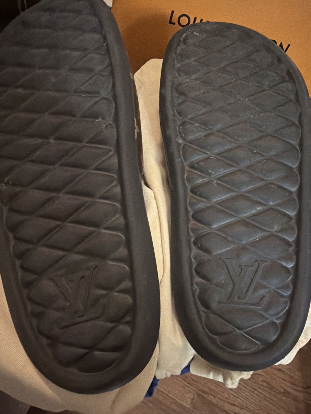 Louis Vuitton Louis vuitton waterfront mule monogram slides Size US 8 / EU 41 - 3 Thumbnail