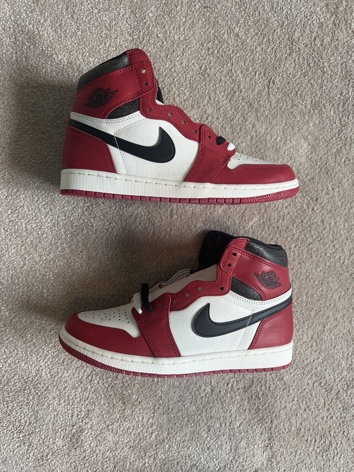 Jordan Brand × Nike Air Jordan 1 Lost and Found Chicago Size US 8 / EU 41 - 1 Thumbnail