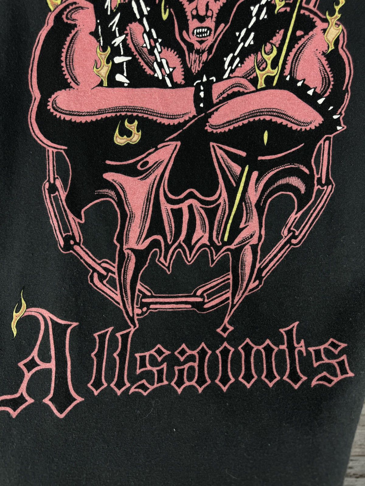Allsaints Mens Vintage AllSaints Gatekeeper ss crew T-Shirt tee art Size US M / EU 48-50 / 2 - 15 Thumbnail