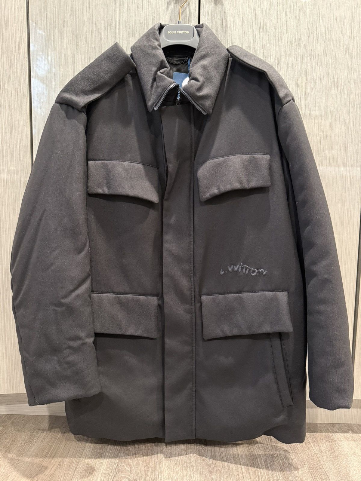 Louis Vuitton Louis Vuitton Multi Pocket Wool Coat Size US M / EU 48-50 / 2 - 1 Thumbnail