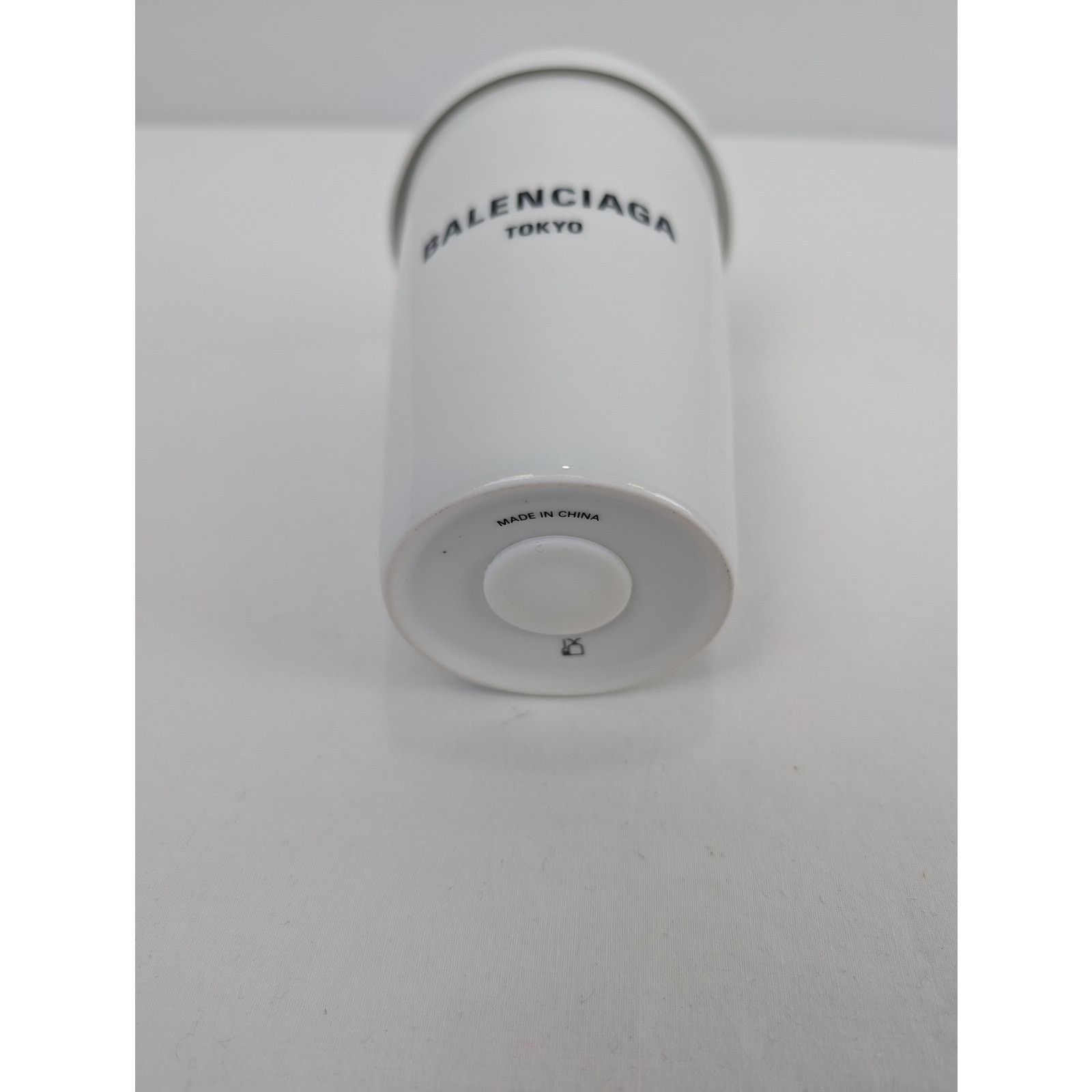 Balenciaga o1rshd1 Q:3 / Size: OS / Tokyo Porcelain Coffee Cup in White Size ONE SIZE - 3 Thumbnail