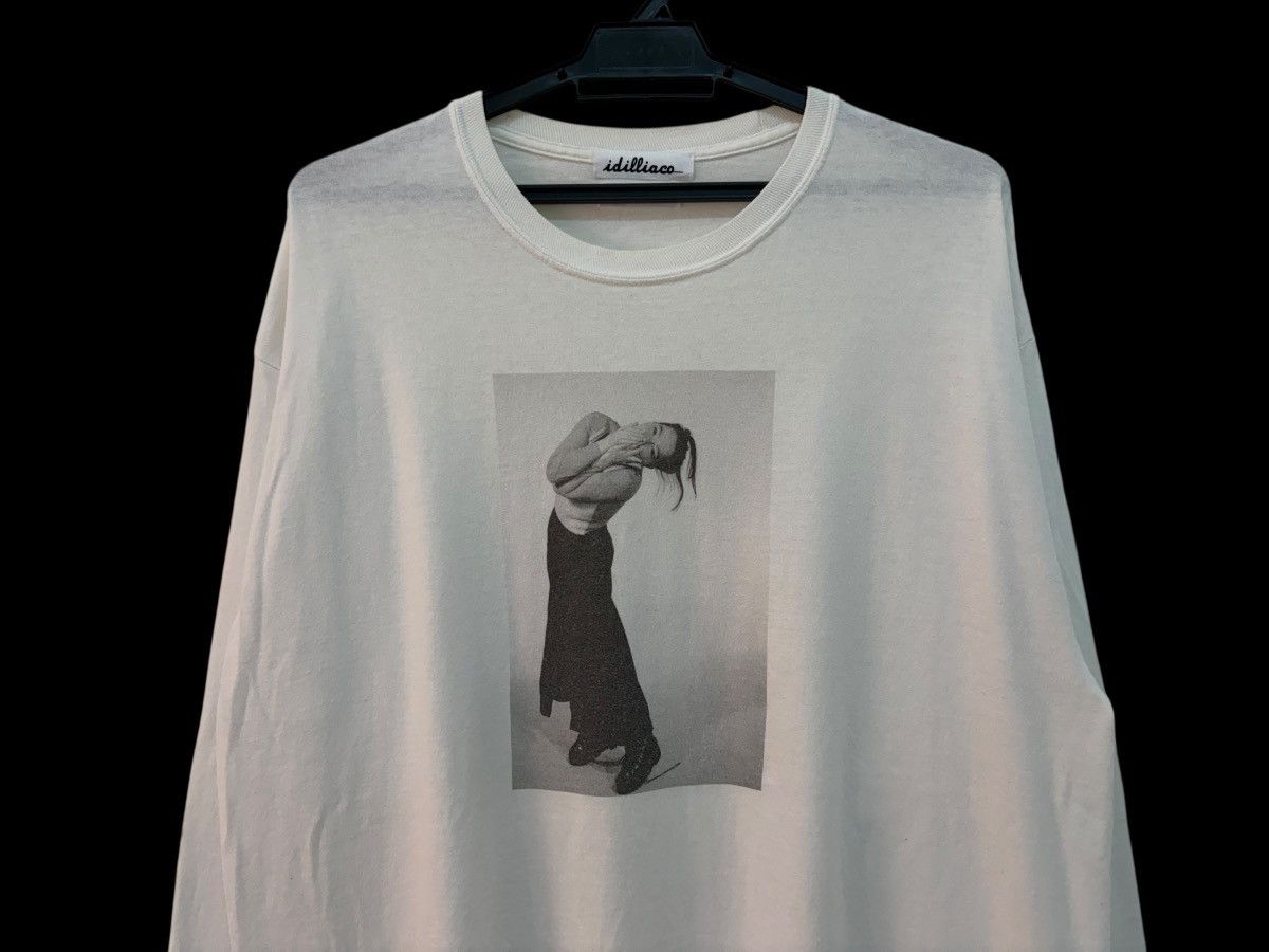 Band Tees VTG S/S 2002 BJORK 📸 BY KEVIN CUMMINS PHOTOGRAPHIC TEE Size US XL / EU 56 / 4 - 3 Thumbnail
