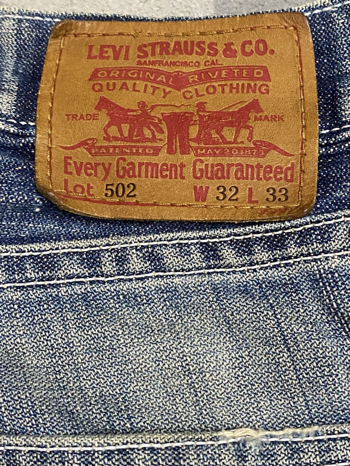 Levi's Vintage Levis 502 90s Distressed Loose Jeans Size US 31 - 11 Thumbnail