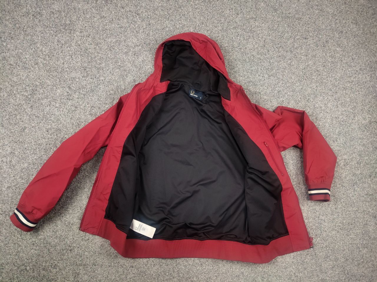 Fred Perry Vintage Fred Perry Membrane jacket hoodie red Logo Y2K Style Size US M / EU 48-50 / 2 - 8 Thumbnail