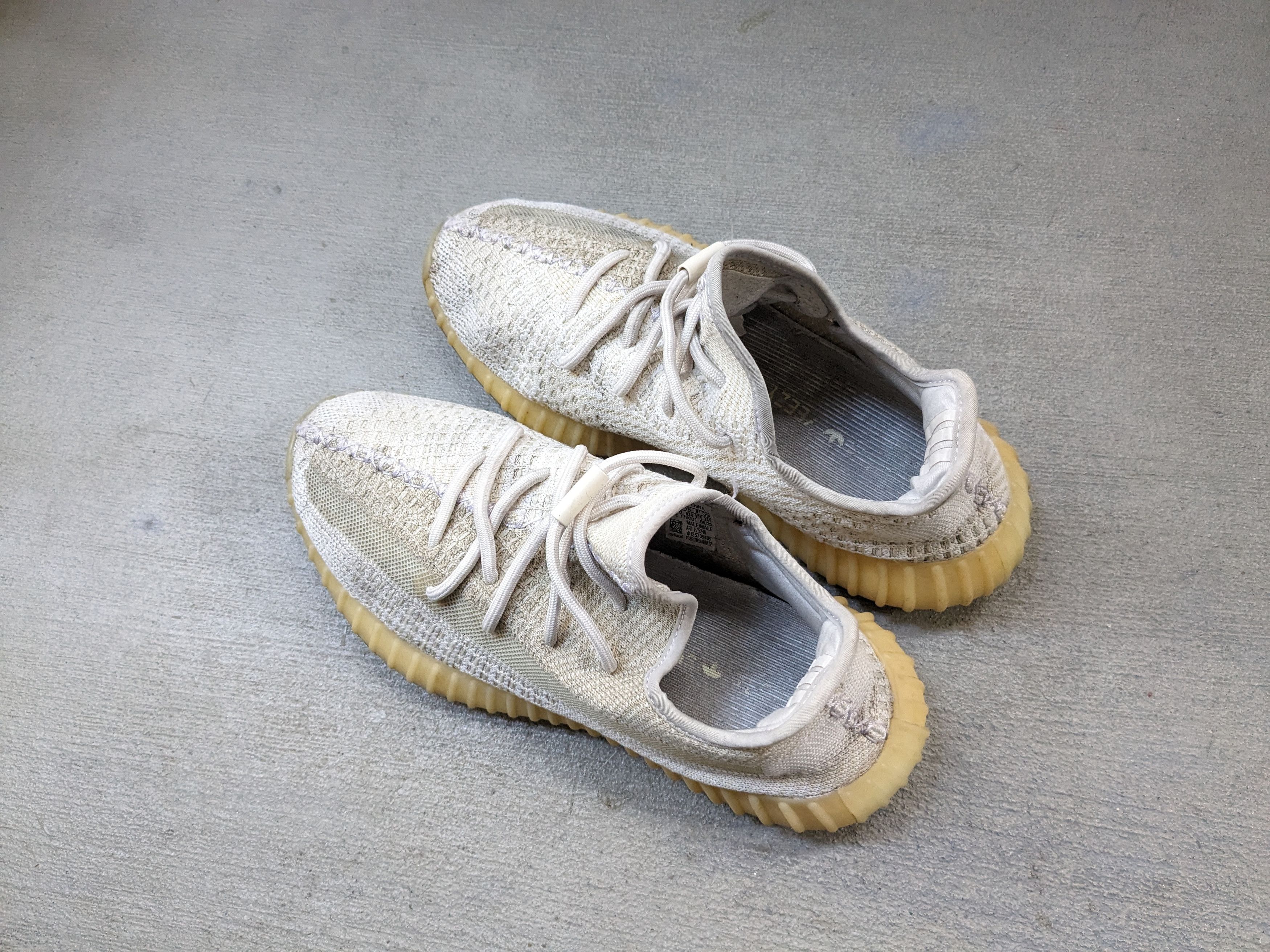 Adidas × Kanye West adidas Yeezy Boost 350 V2 Natural 9.5 FZ5246 Gray Kanye West Size US 9.5 / EU 42-43 - 14 Thumbnail