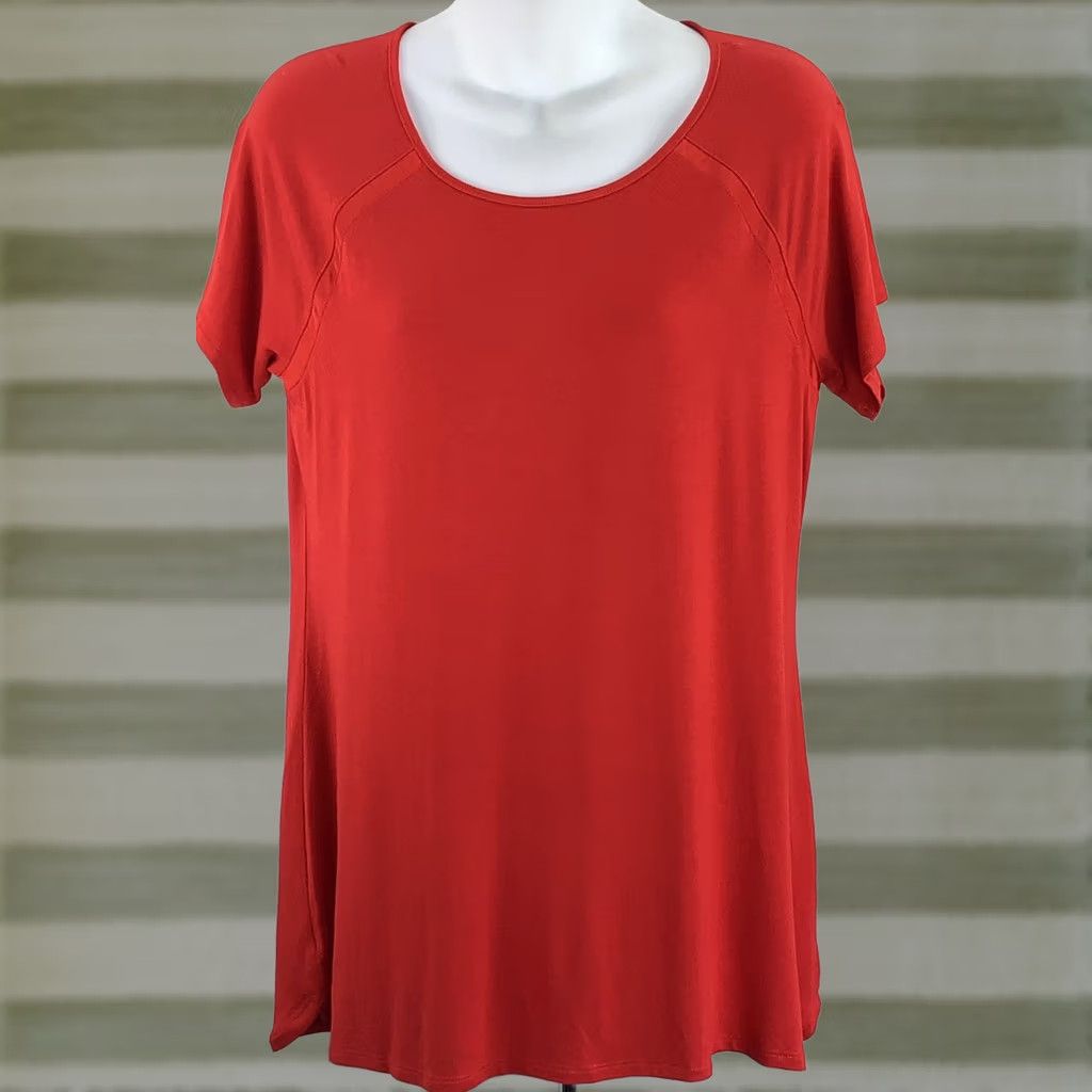 Vintage Halston T-Shirt Dress Halston long tee top S red short sleeve roundneck stretch modal Shirt Womens XS? Size S / US 4 / IT 40 - 1 Thumbnail
