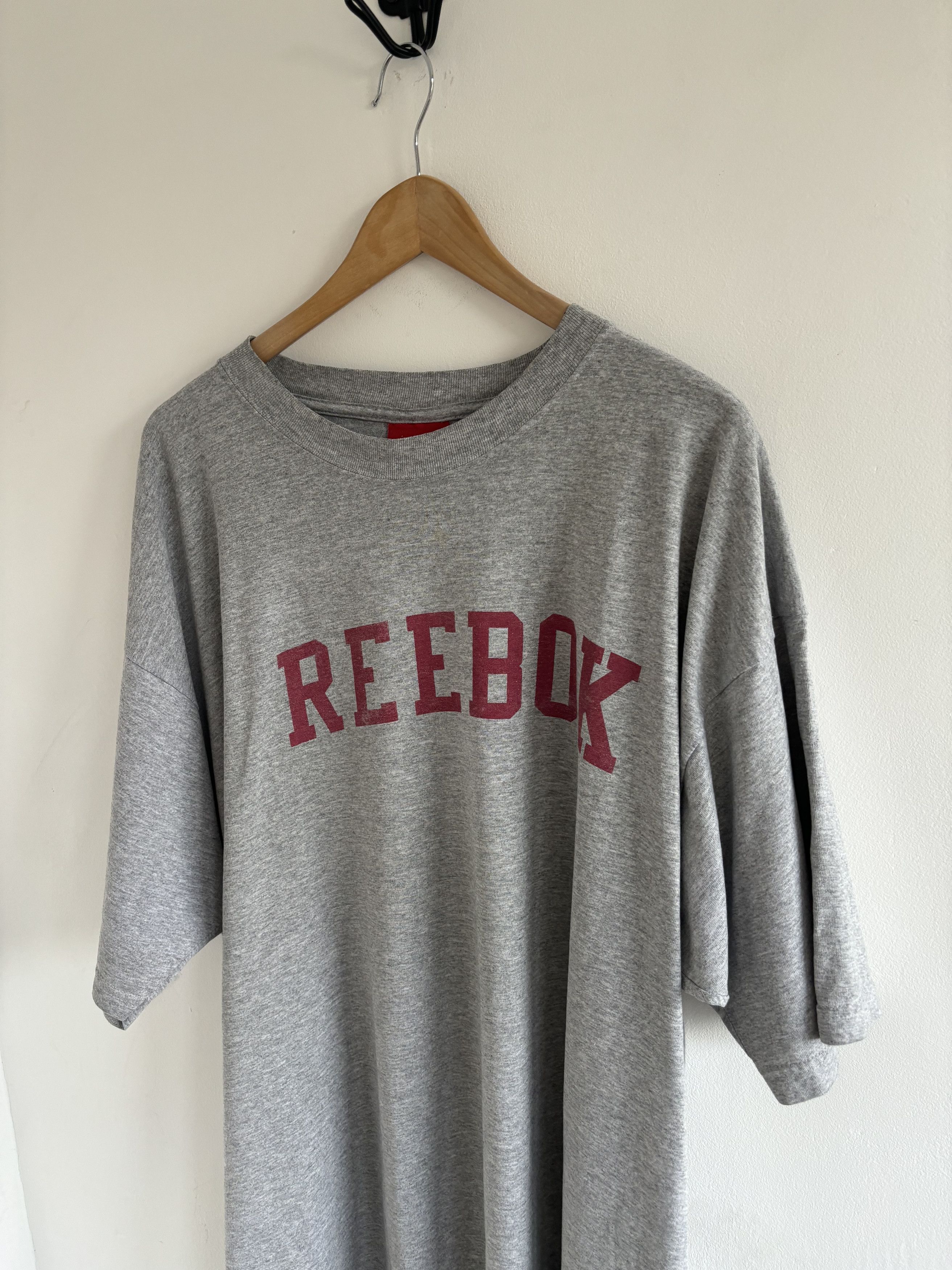 Reebok × Vintage Vintage Reebok 00s Spelling Logo Tee Size US XL / EU 56 / 4 - 1 Thumbnail