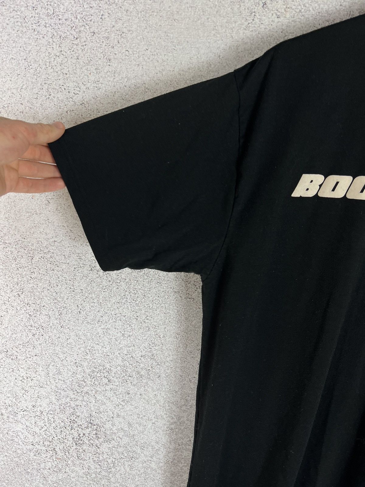 WWE Vintage The Rock WWE Tee Boots 2 Asses T-Shirt Size US L / EU 52-54 / 3 - 8 Thumbnail