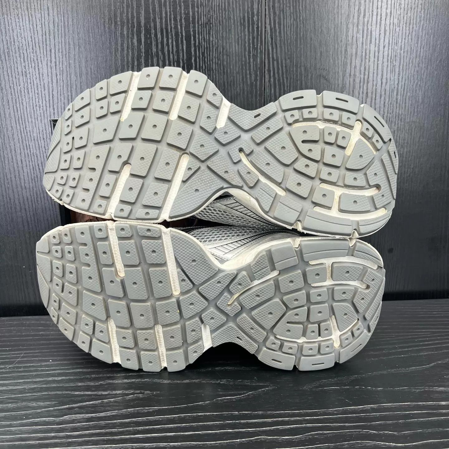 Balenciaga Balenciaga gray low top 39 like new Size US 6 / EU 39 - 3 Thumbnail