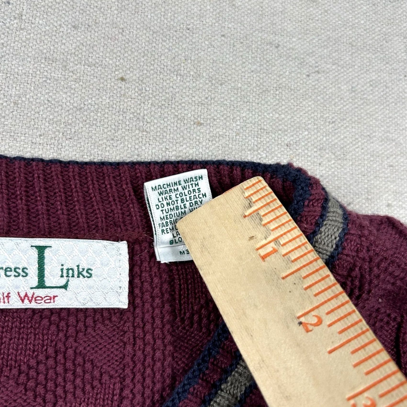 Vintage VINTAGE Cypress Links Sweater Mens L Golf Wear Vest Embroidered Maroon Textured Size US L / EU 52-54 / 3 - 5 Thumbnail