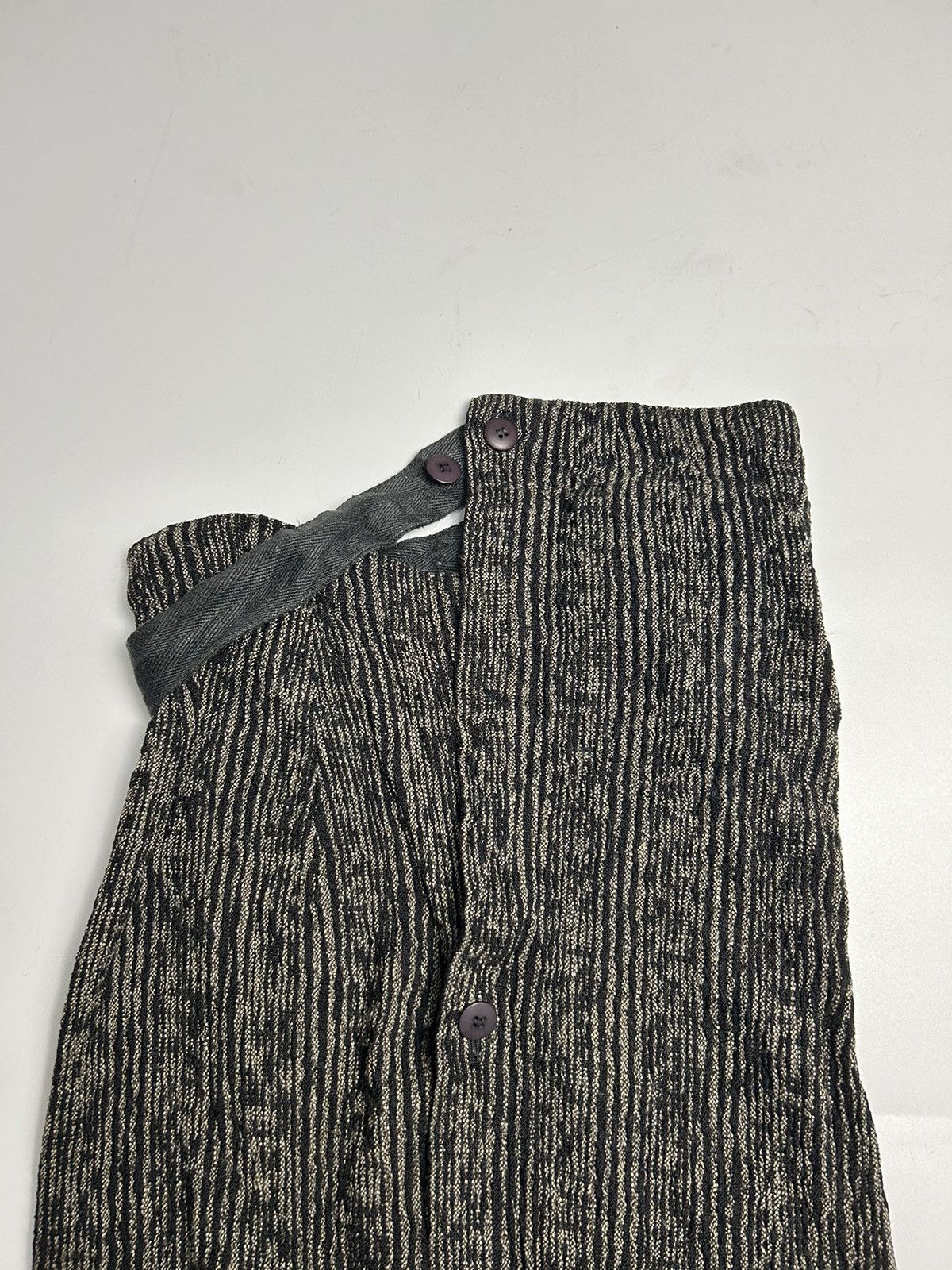 Designer × Issey Miyake × Pleats Please Issey Miyake ISSEY MIYAKE PLEATED STRIPE SKIRT Size 28" / US 6 / IT 42 - 5 Thumbnail