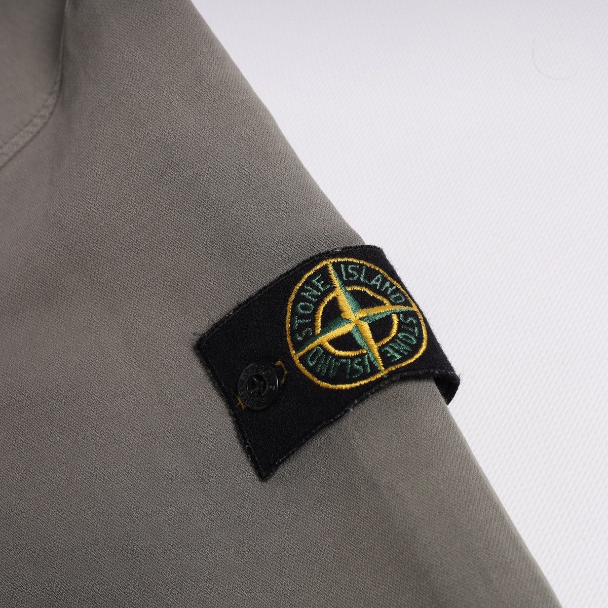 Stone Island Stone Island AW2004 Vintage Garment Dyed Stone Washed Jacket Size US L / EU 52-54 / 3 - 10 Thumbnail